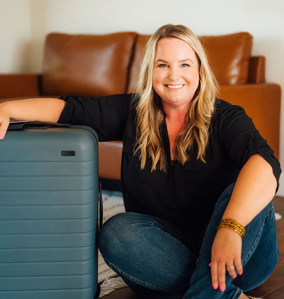 Travel Advisor - Caroline Peterson