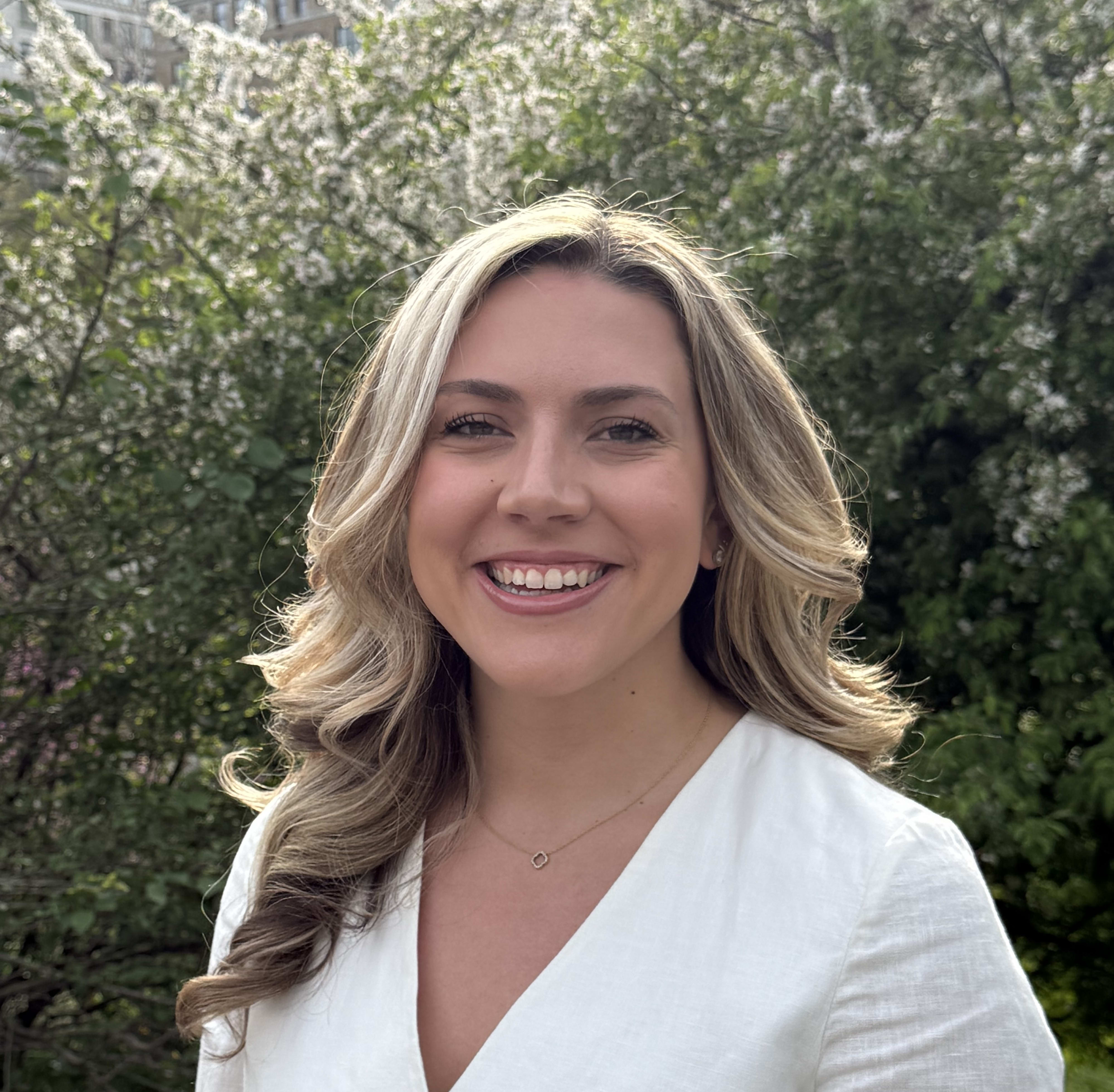Fora Author - Sydney Stinner
