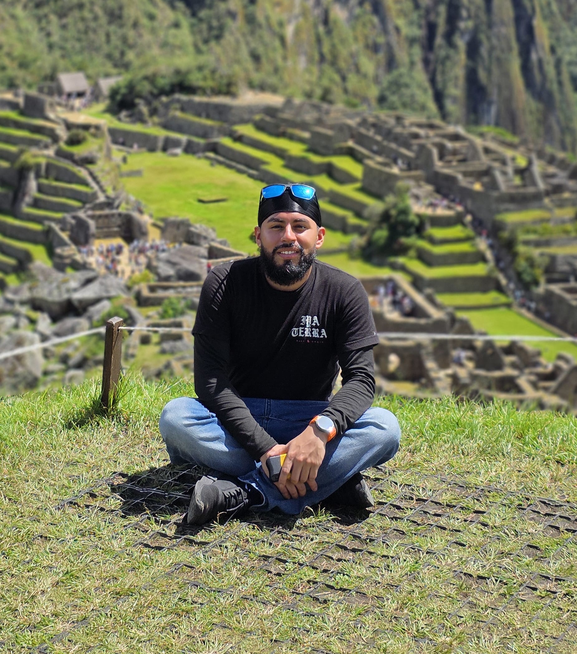 Advisor - Eli Rodriguez