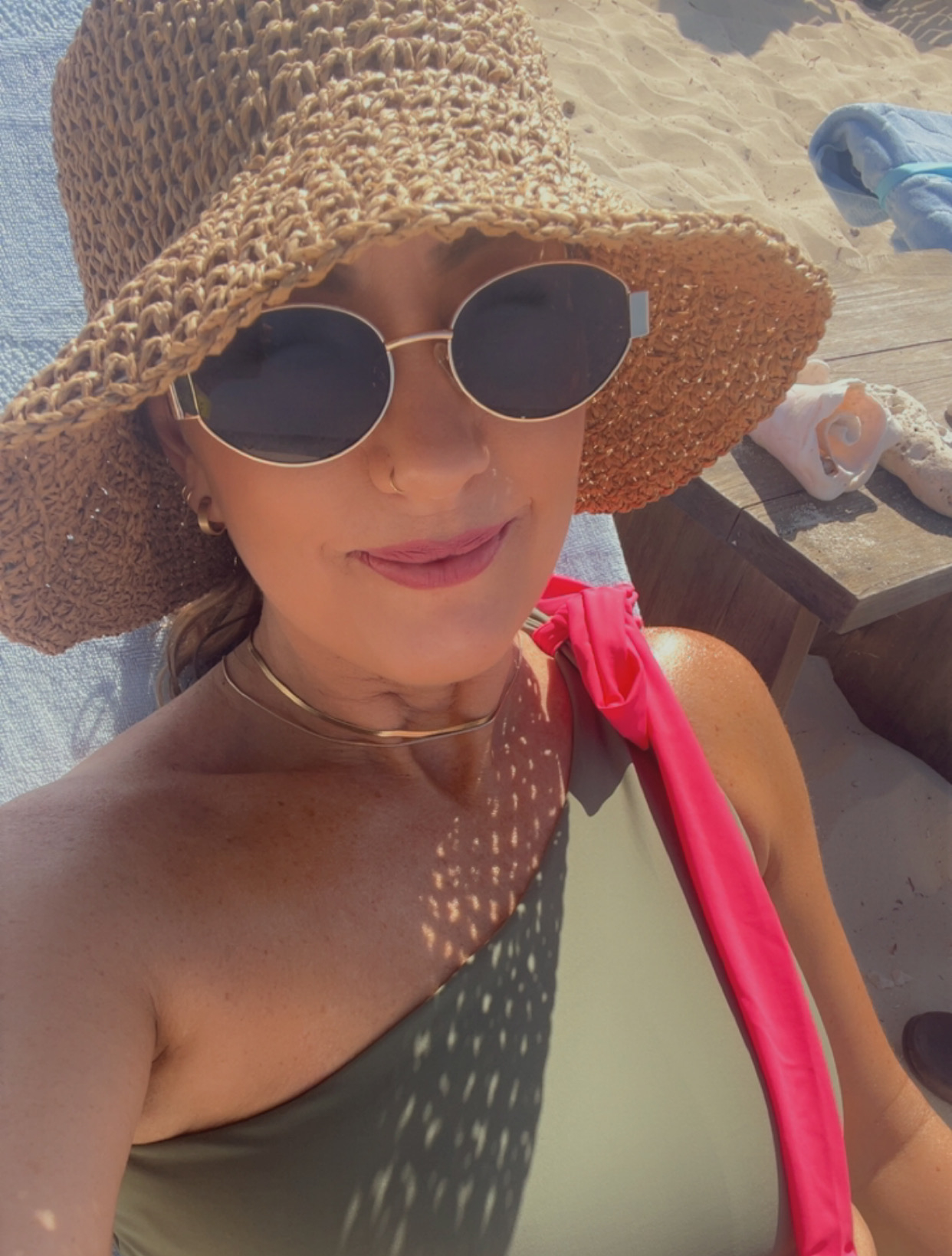 Travel Advisor - Andrea Smith