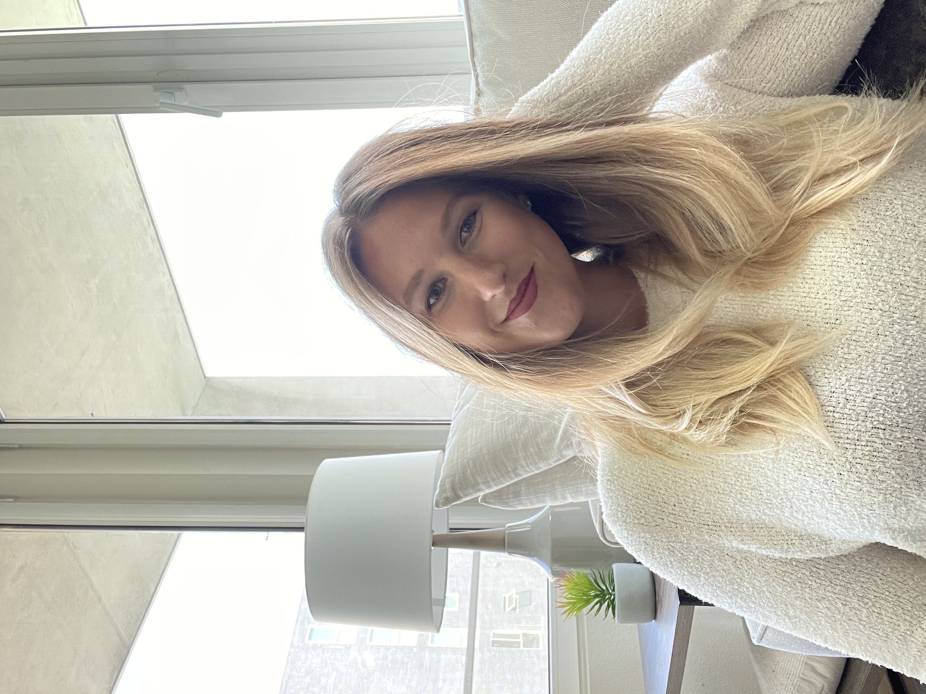 Advisor - Kelli Krystynak