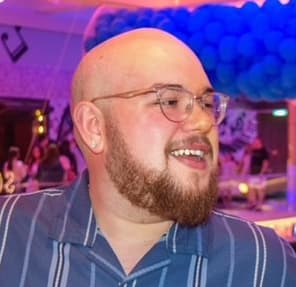 Advisor - Adrian Olarte