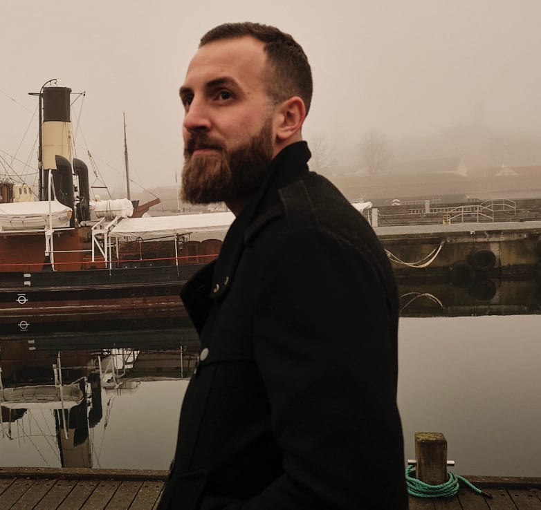 Fora Author - Matthew Maxted