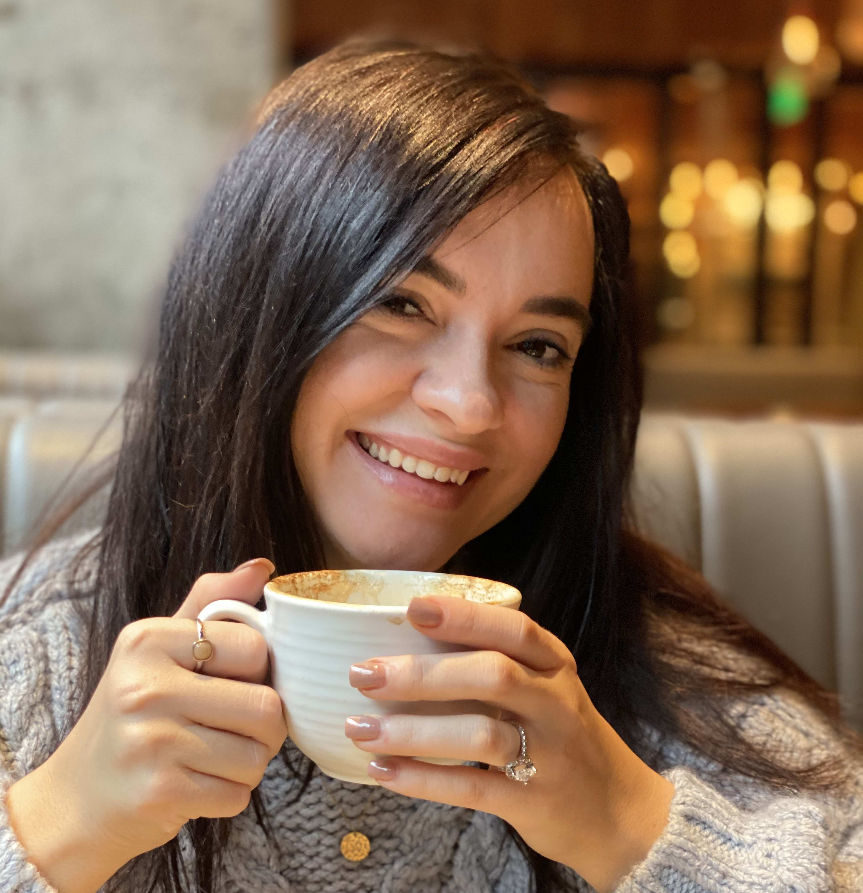 Fora Author - Nicole Gregoric