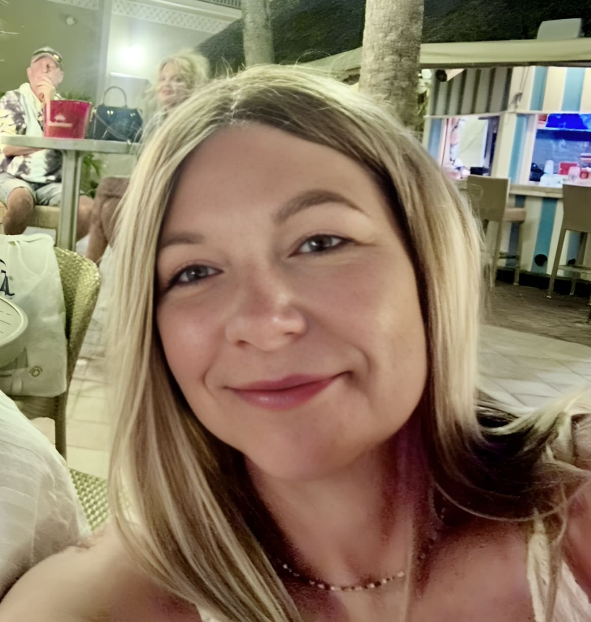 Monika Petz curated by Monika Petz