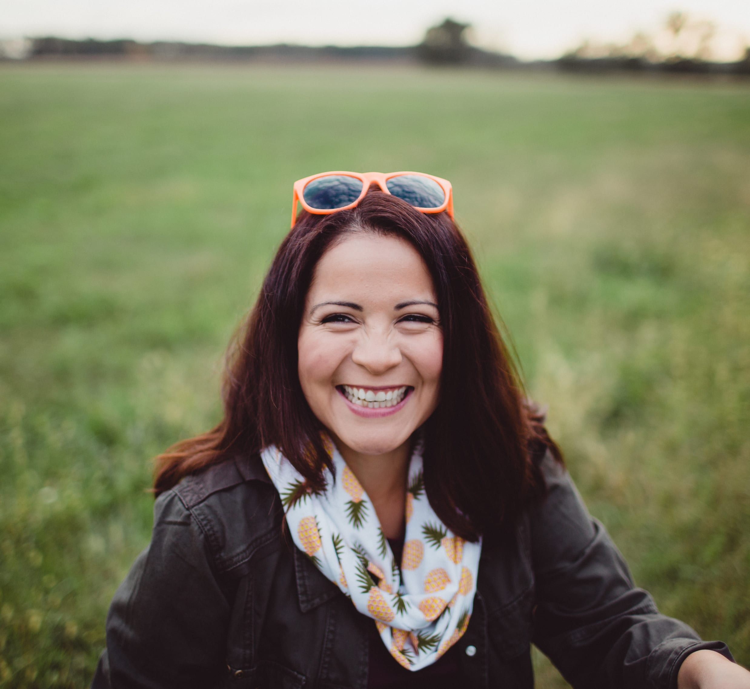 Travel Advisor - Elena Anderson
