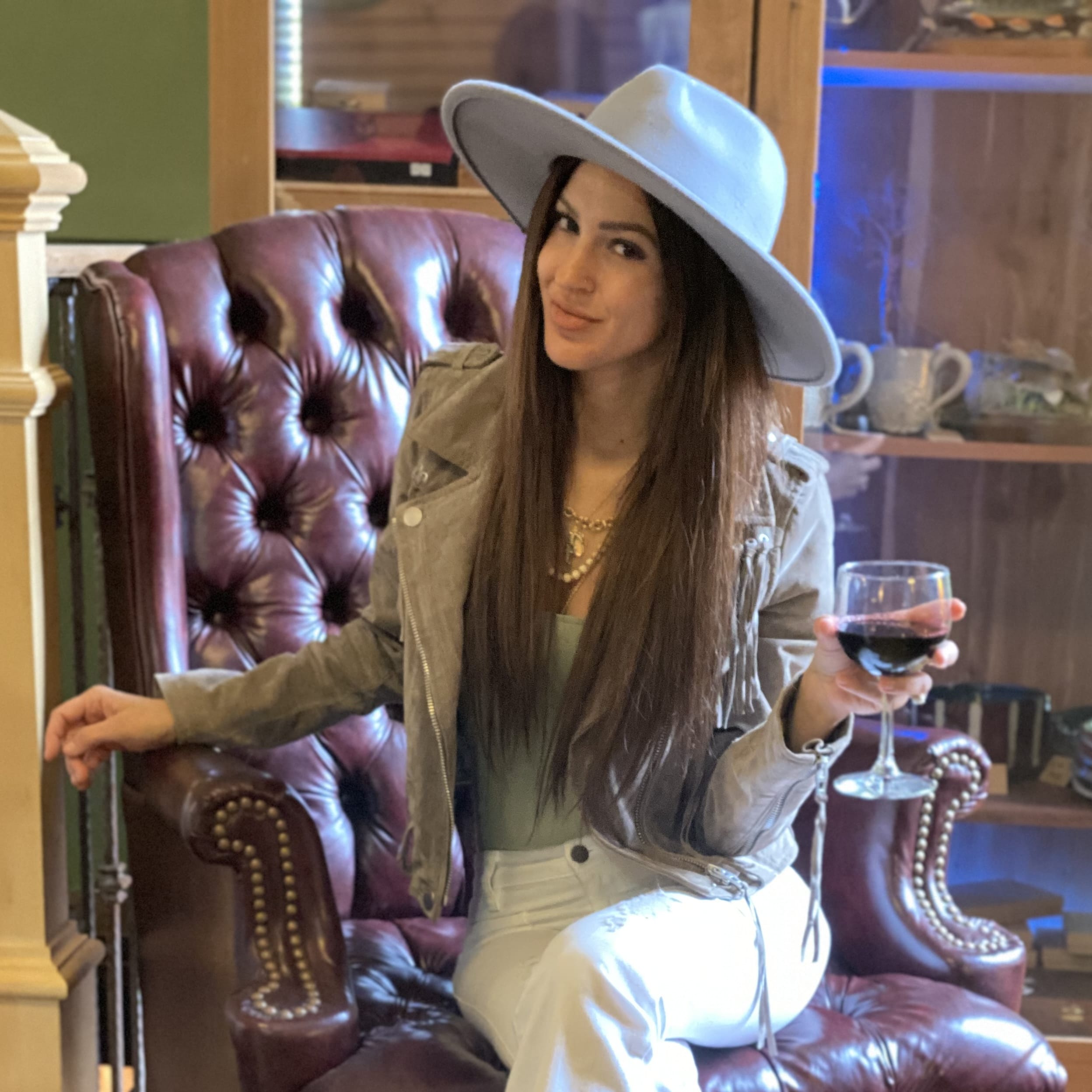 Travel Advisor - Maria Papadopoulos