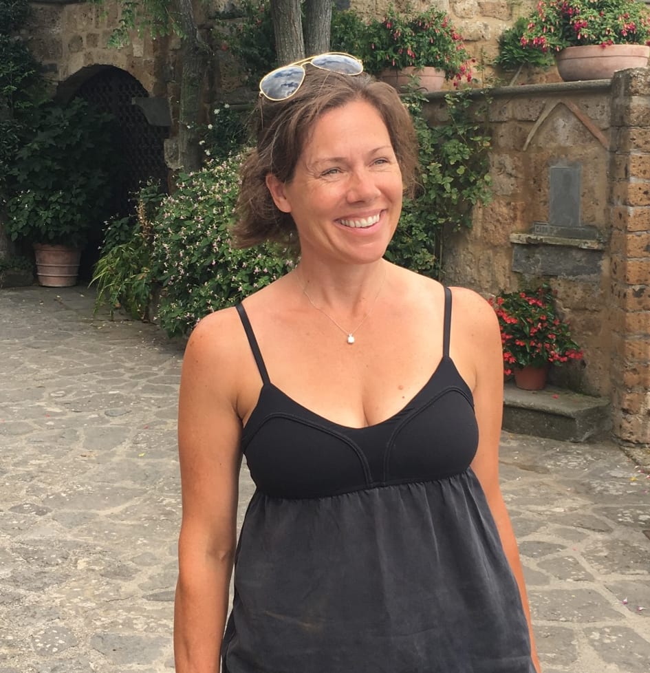 Fora Author - Kimberly Gay