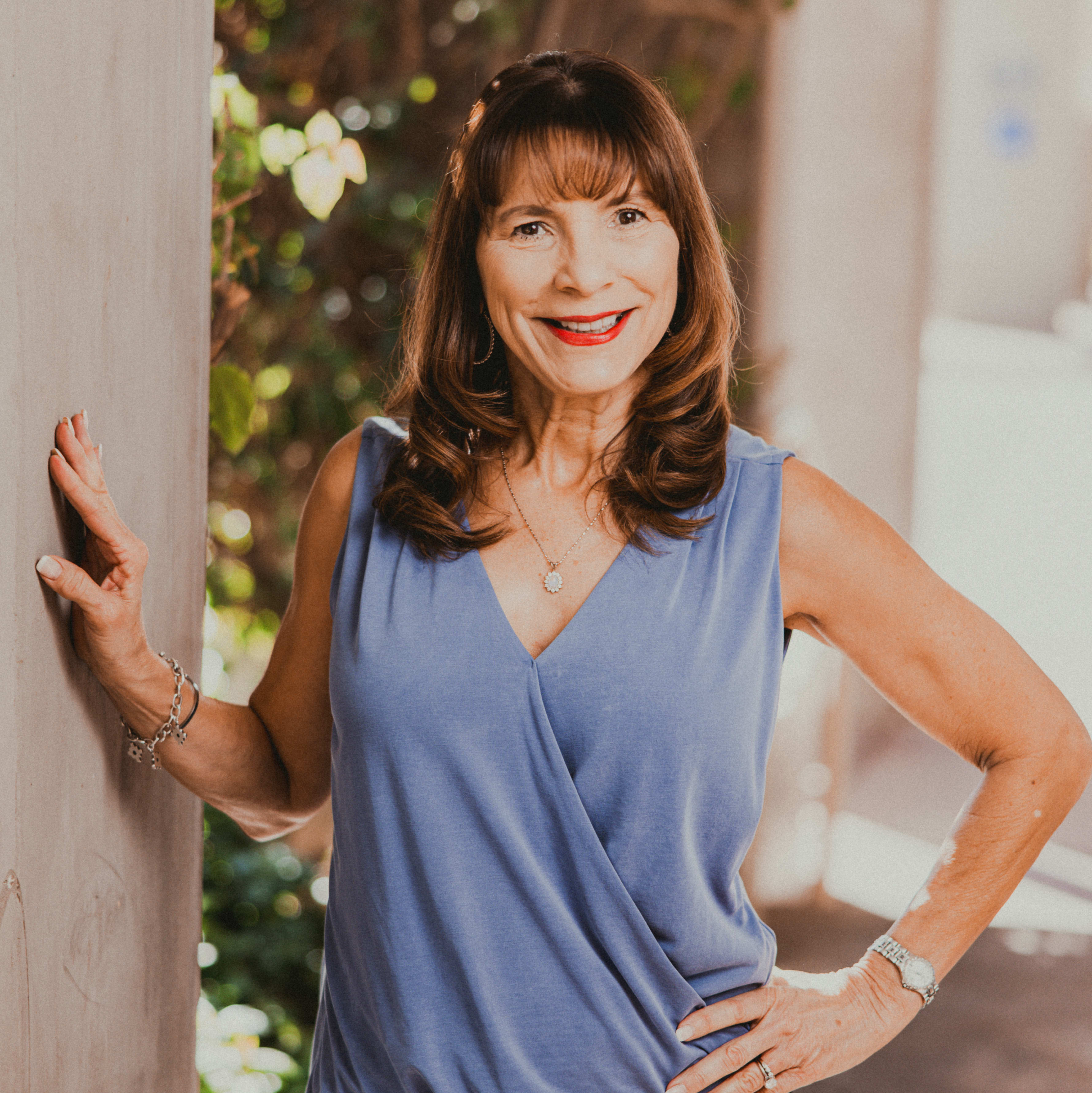 Fora Author - Christine Nun