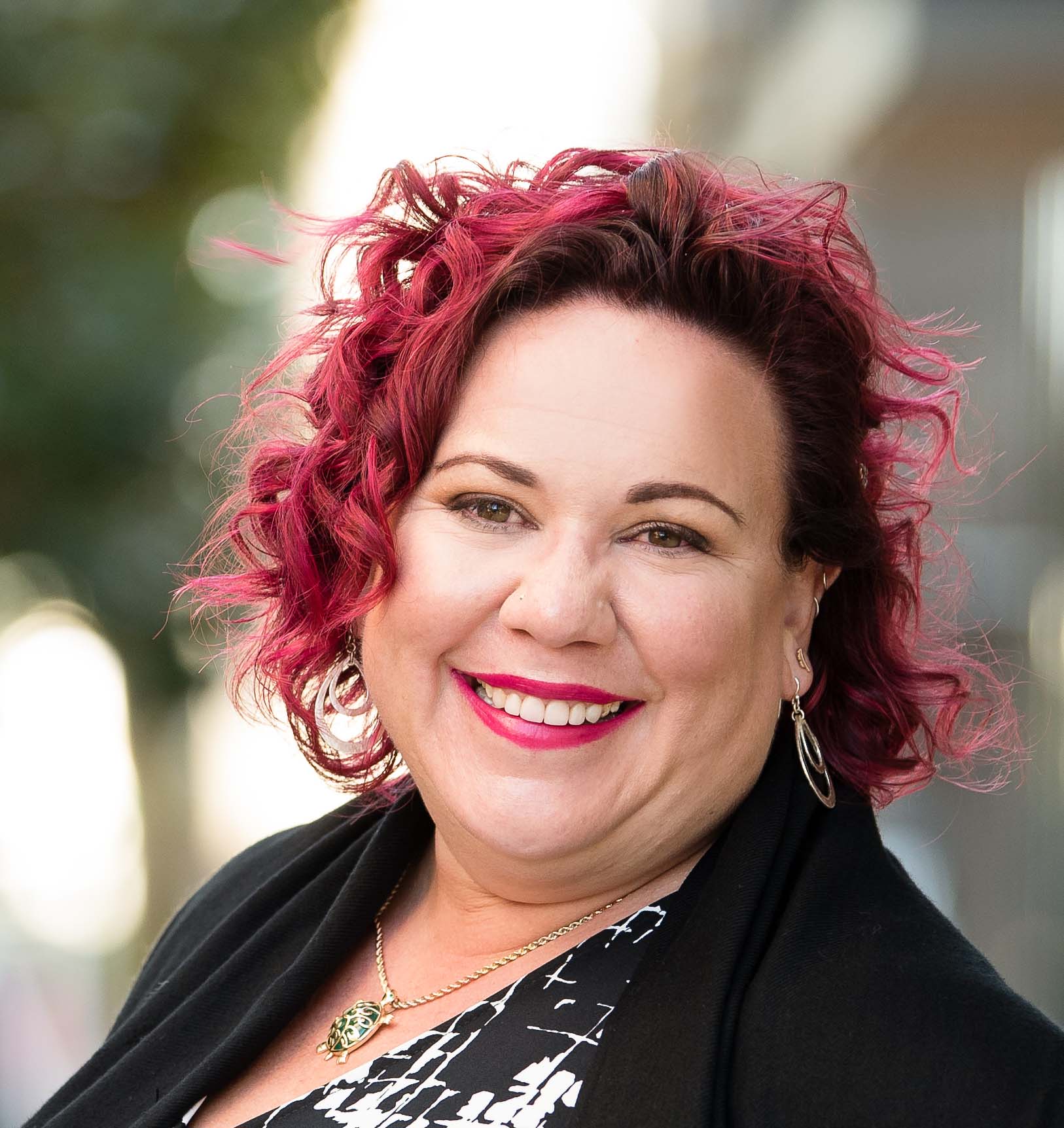 Fora Author - Hunter Lowder
