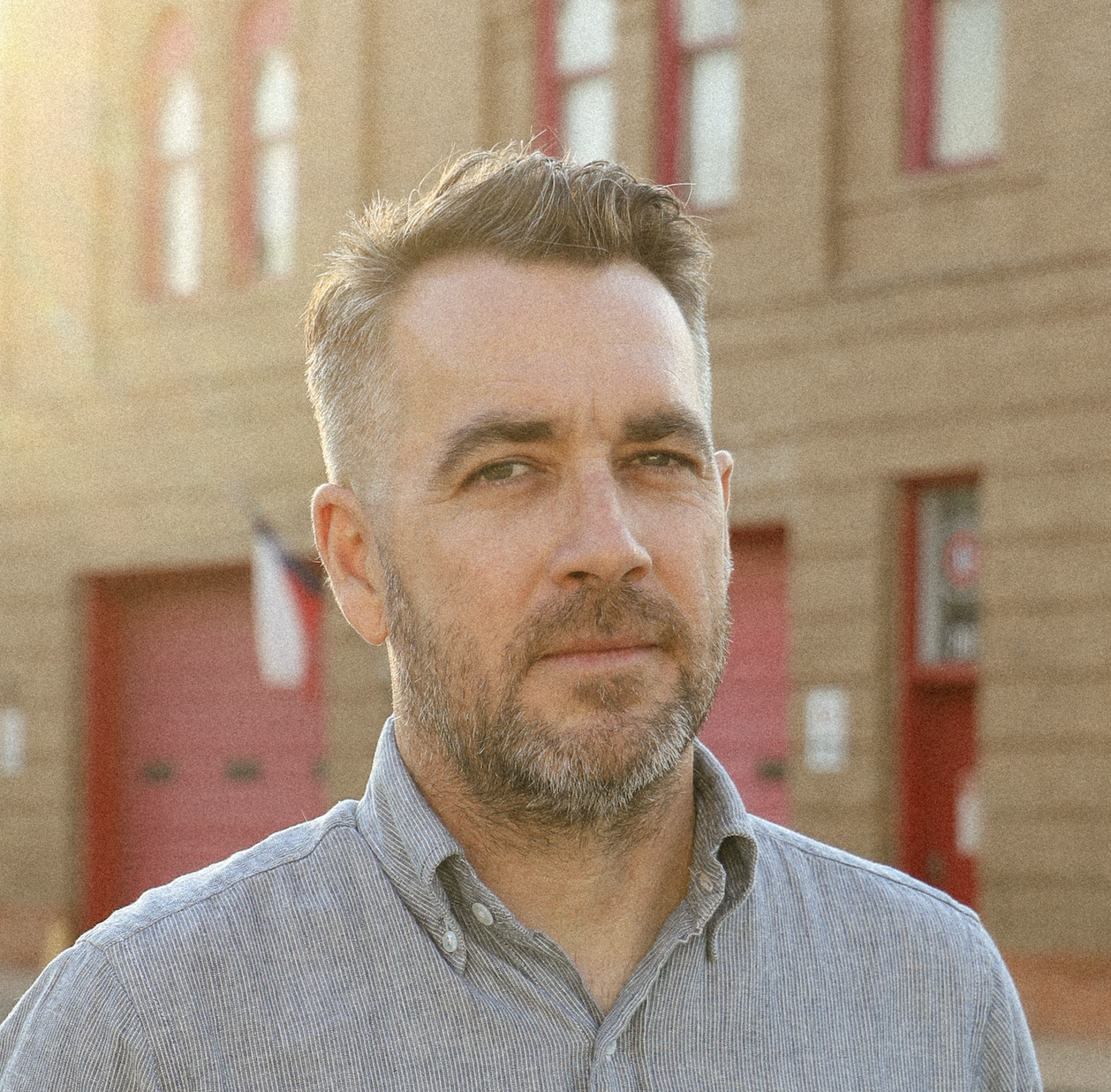 Fora Author - Jeff Holmes