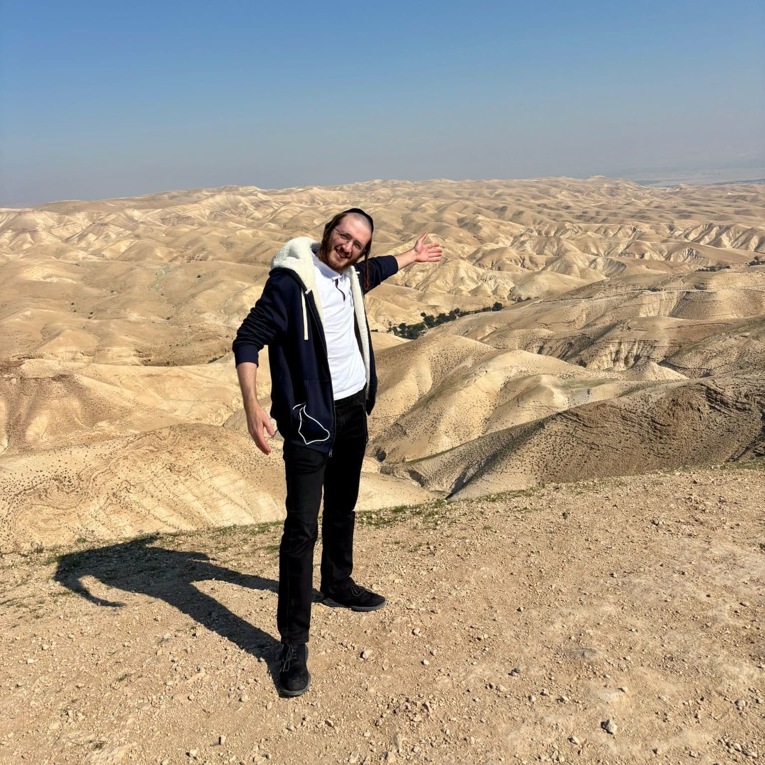 Shlomo Breuer curated by Shlomo Breuer