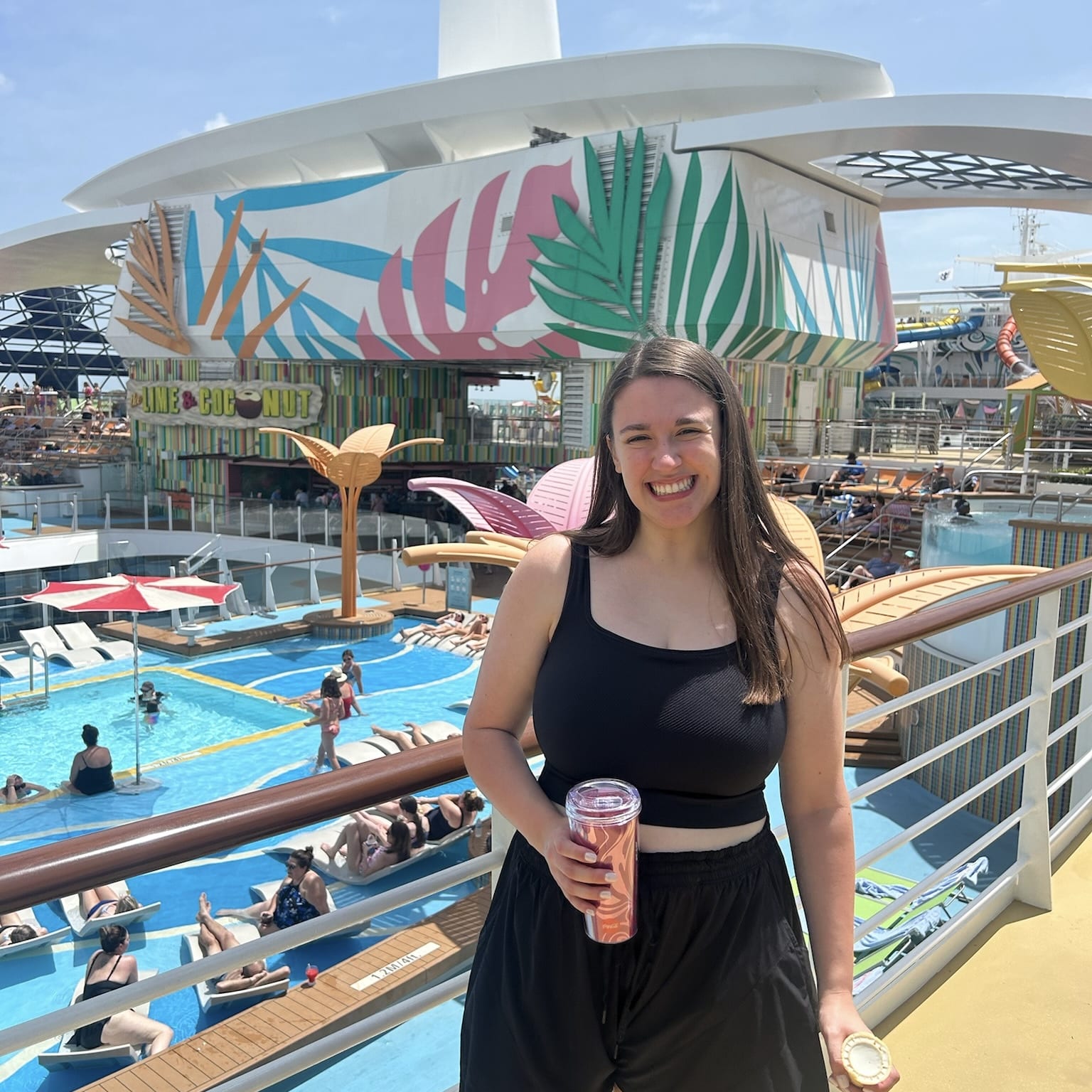 Travel Advisor - Hannah Alvarez
