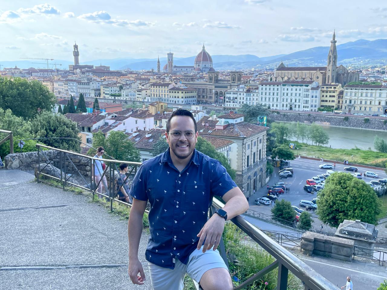 Advisor - Jose Roberto del Valle