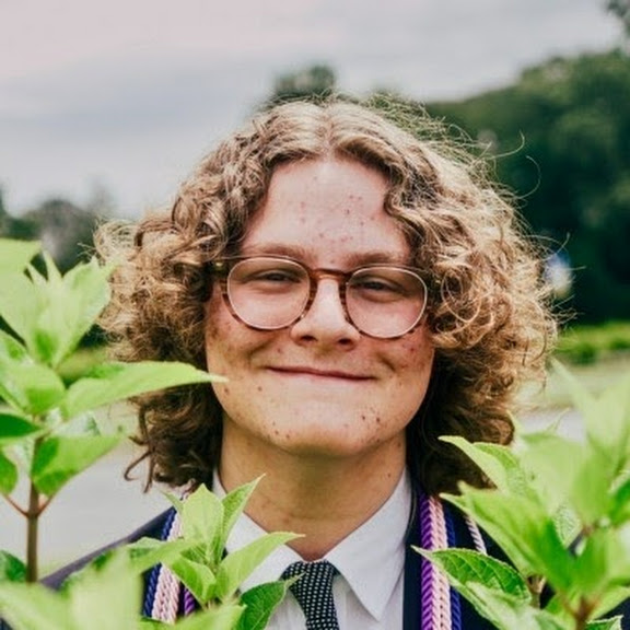 Fora Author - Kyle Shekhtman