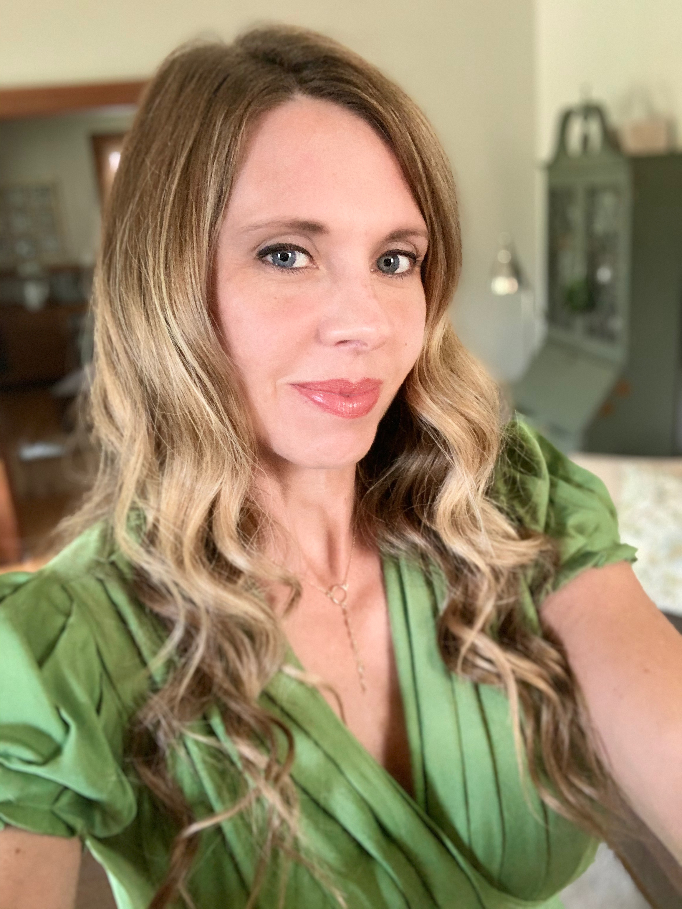 Advisor - Courtney Henderson