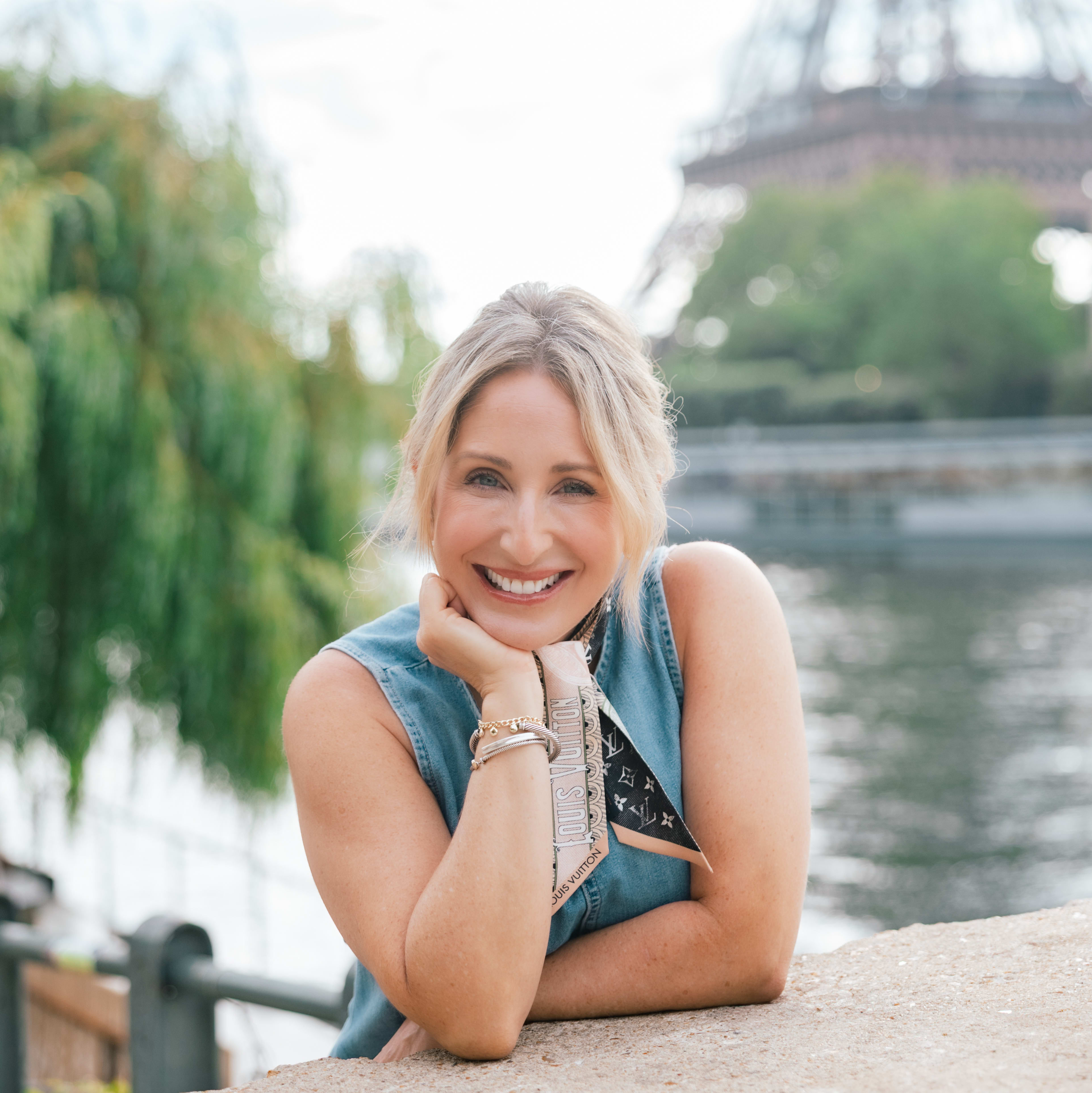 Advisor - Ali Curtis