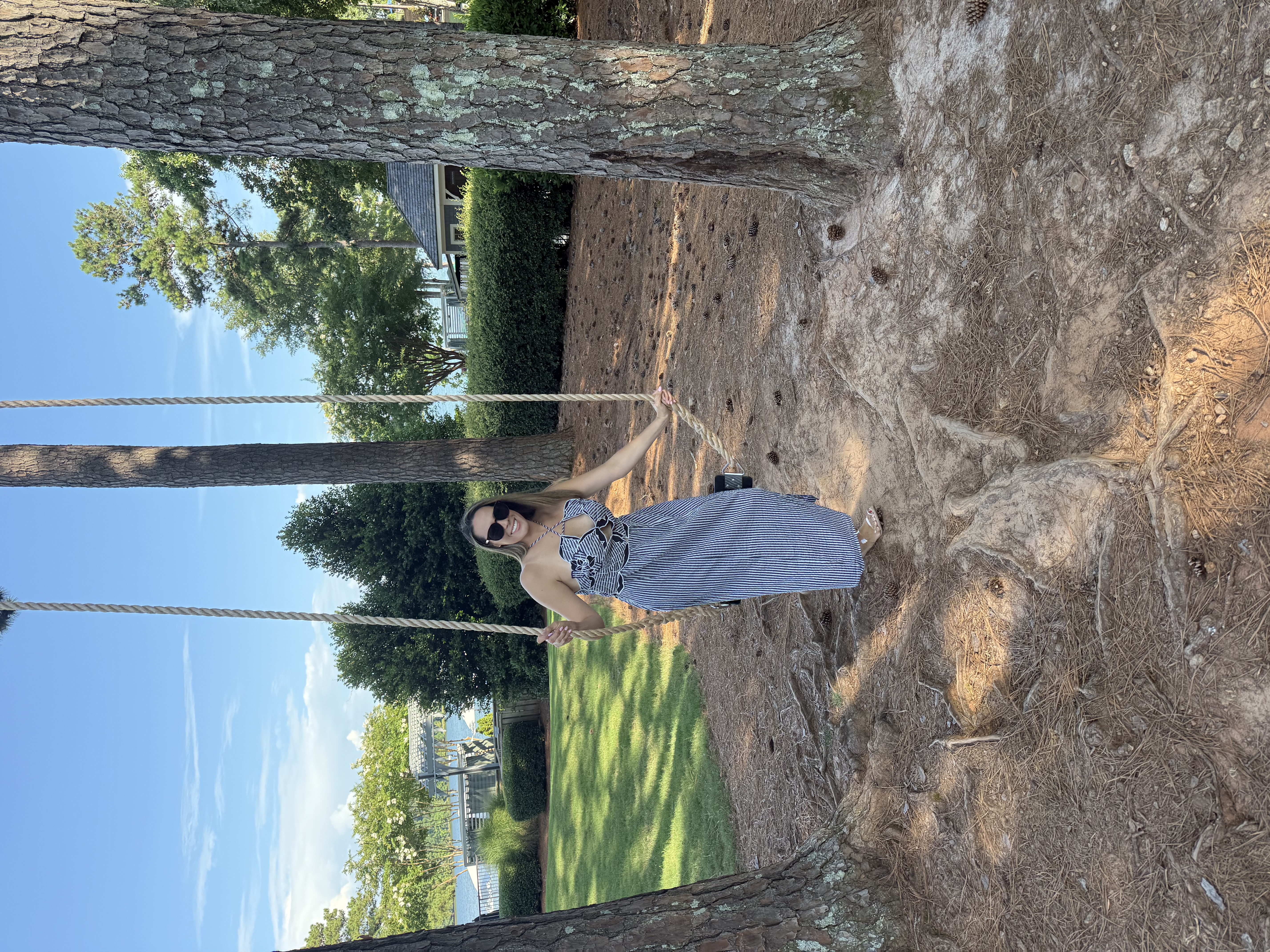 Fora Author - Beth Charleson
