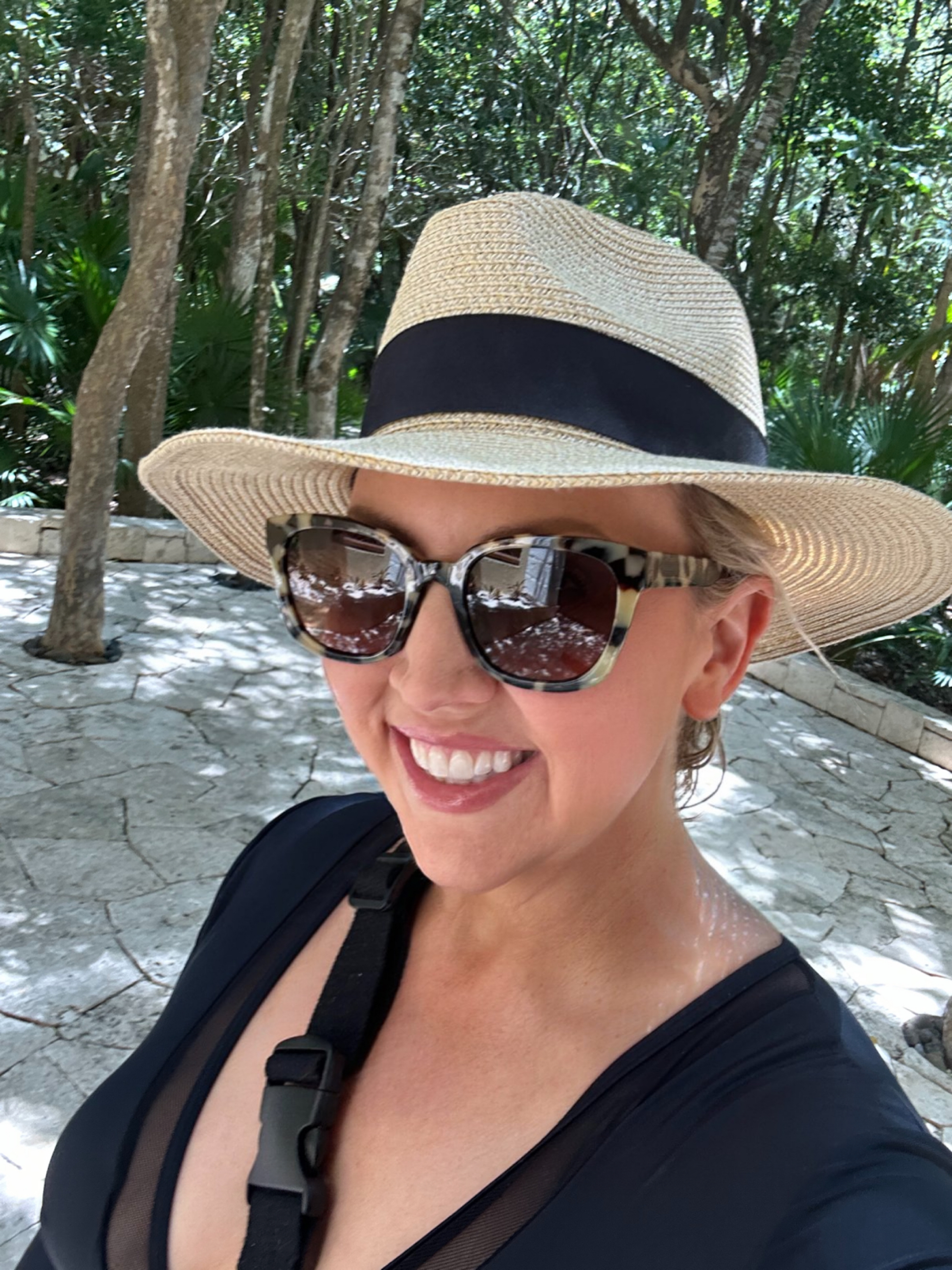 Advisor - Alyssa Shelton Curry