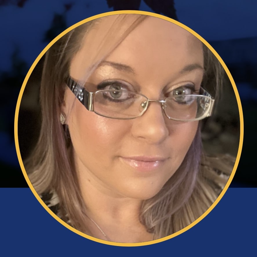 Advisor - Ashley Angeli