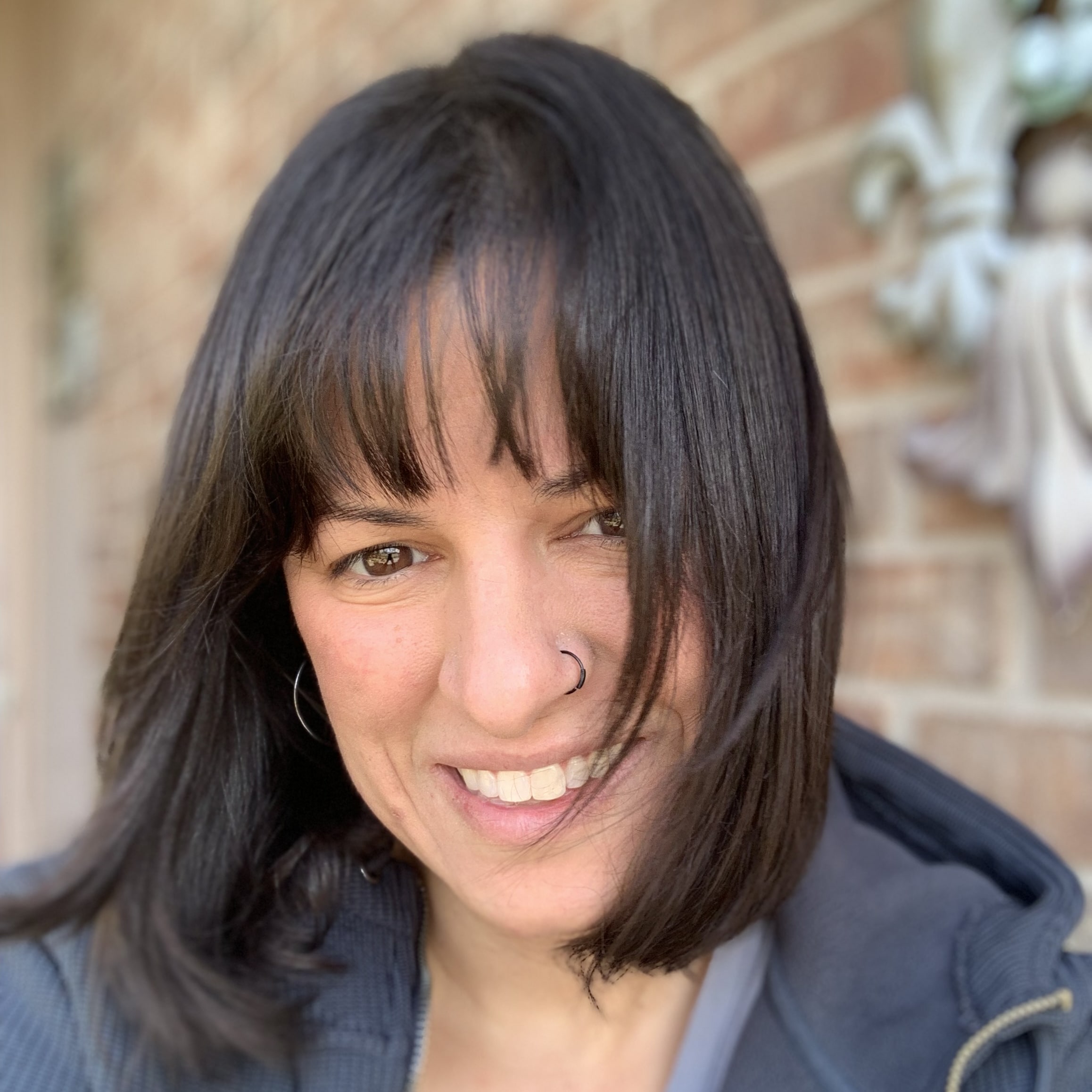 Fora Author - Dianna Bandy
