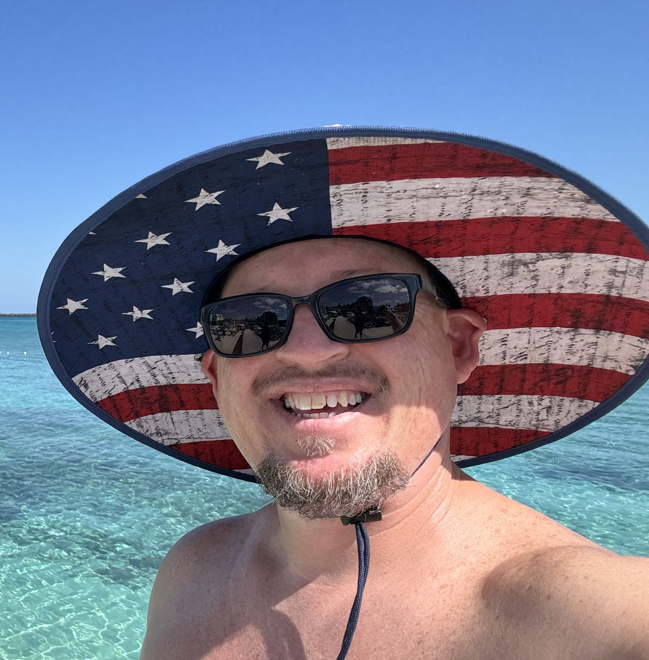 Fora Author - Scott Lesher