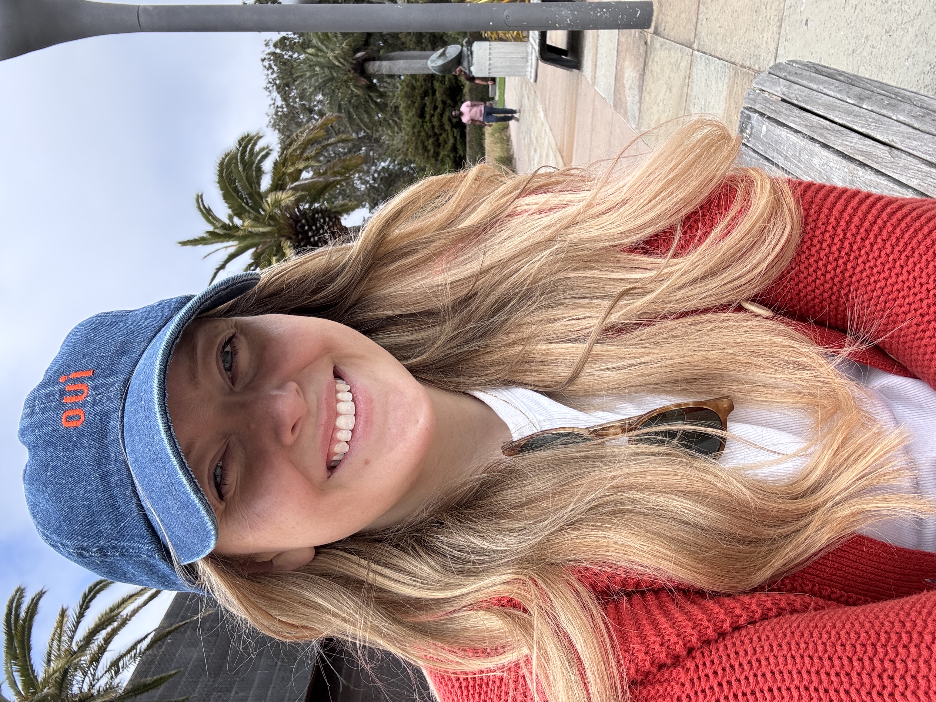 Fora Author - Natalie Smith