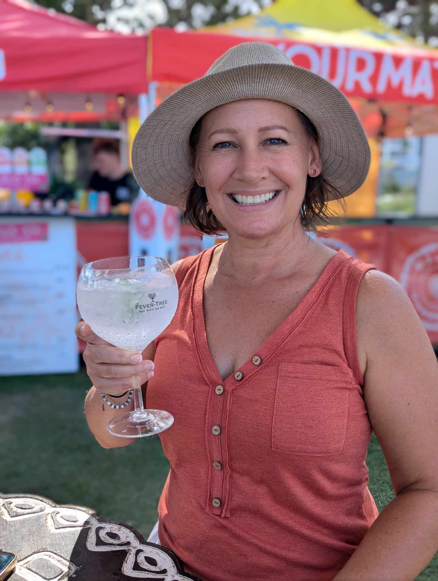 Fora Author - Marina Nicholl