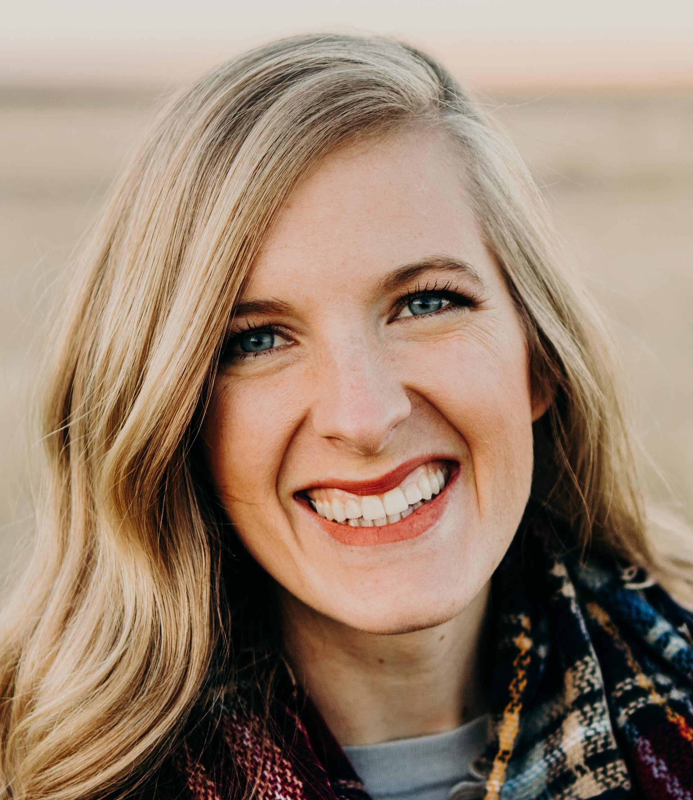 Fora Author - Jarna Knuteson