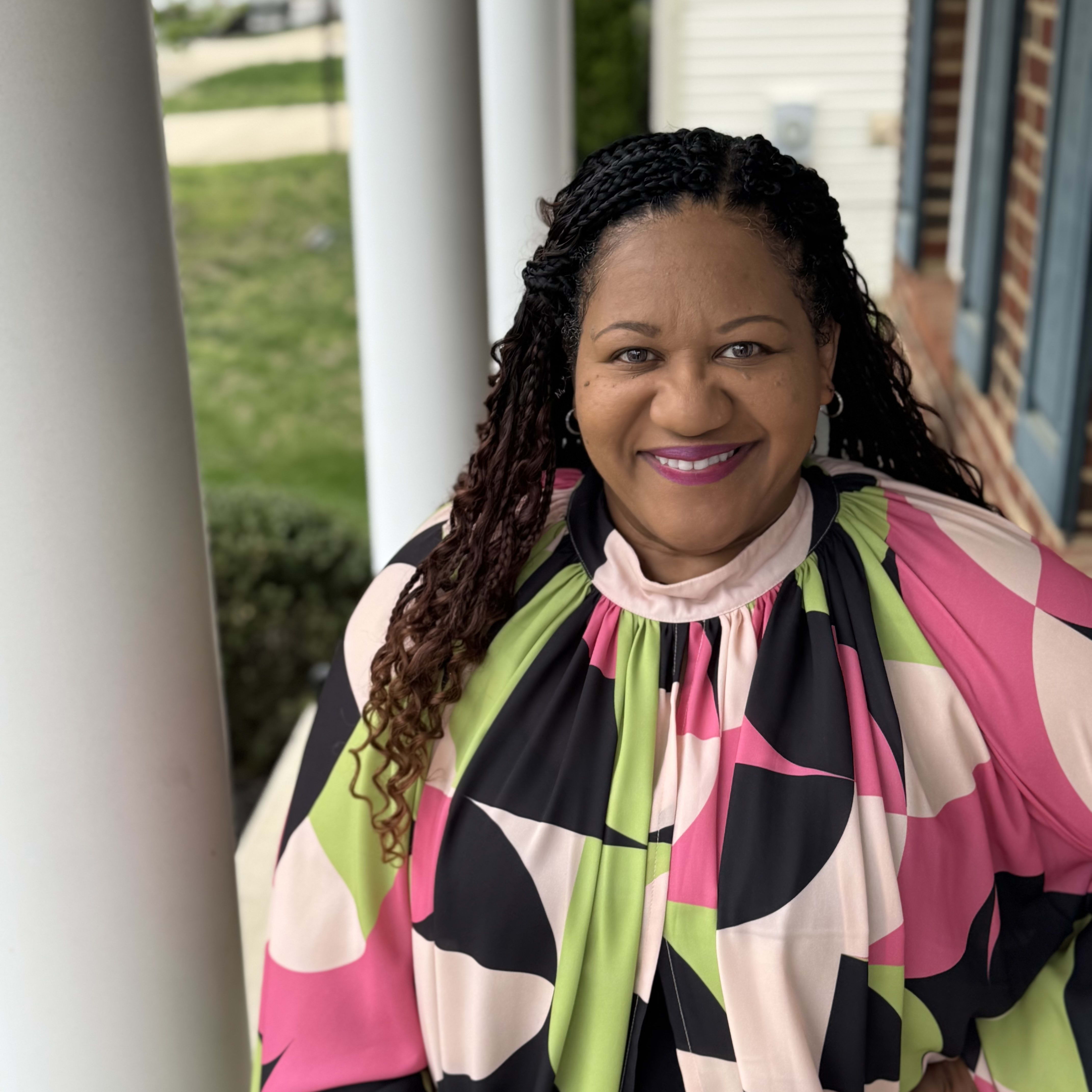 Advisor - Angel Hill