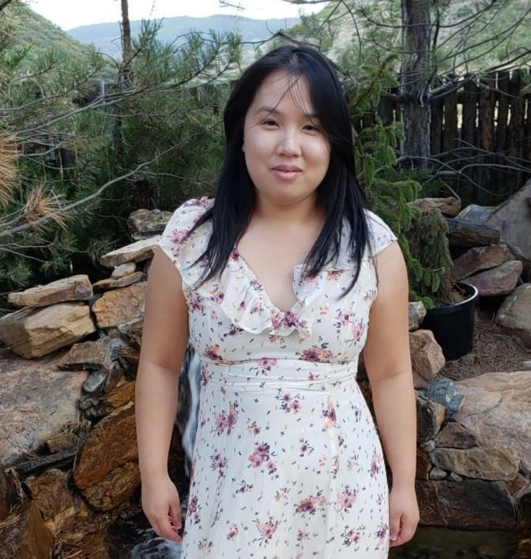 Fora Author - Kathryn Tat