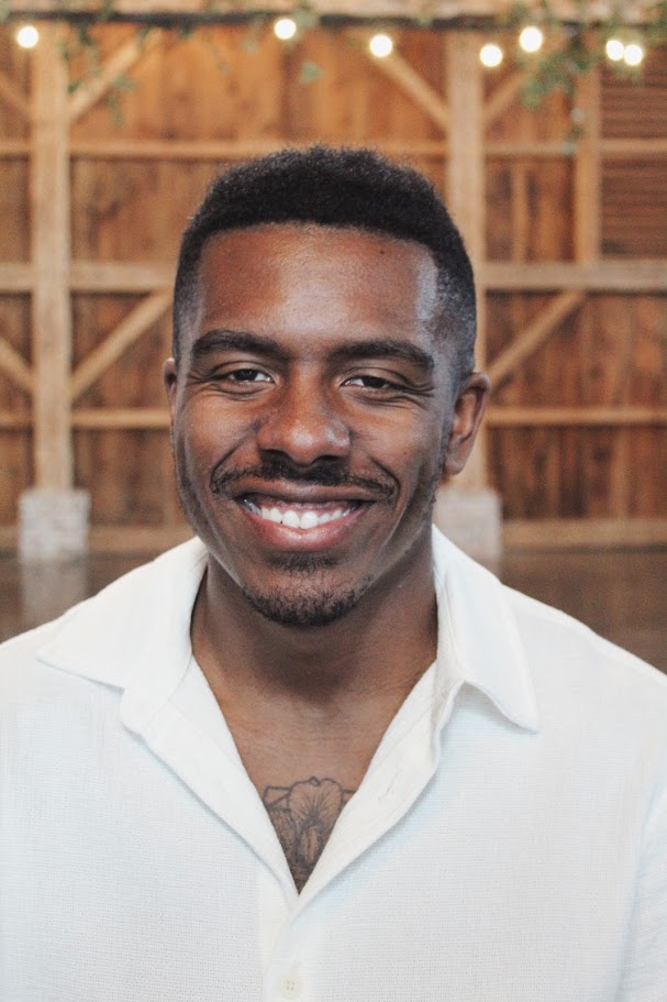 Fora Author - Charlie Ruffin