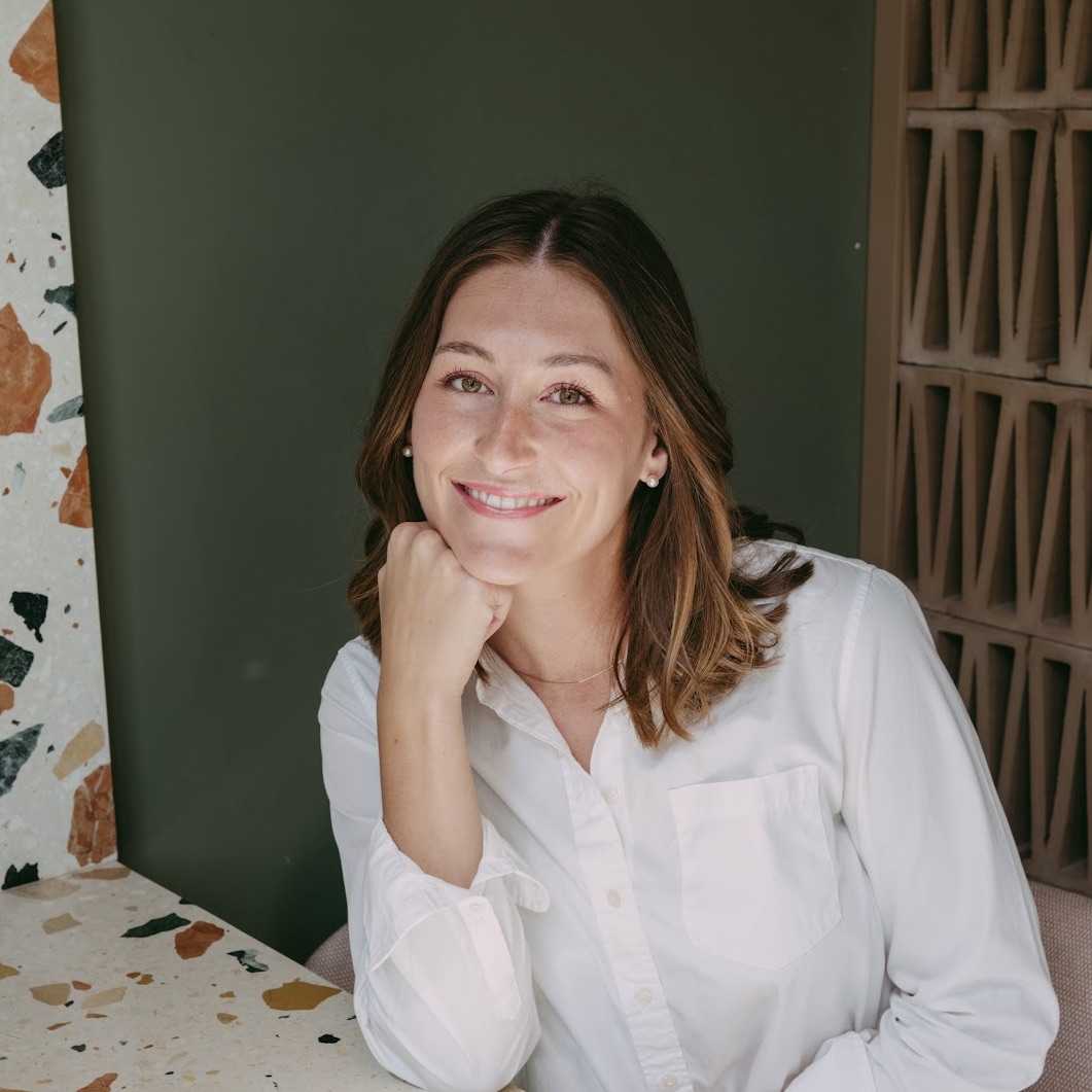 Fora Author - Jeanessa Sugg