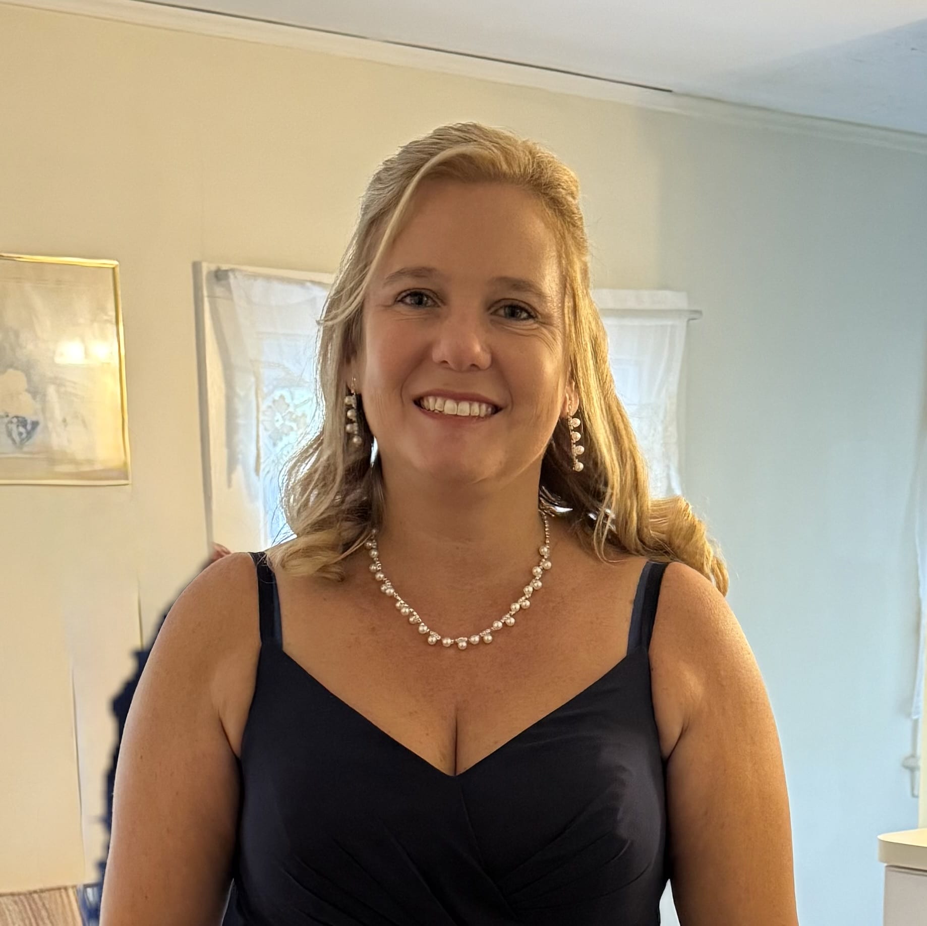 Advisor - Carrie Foley