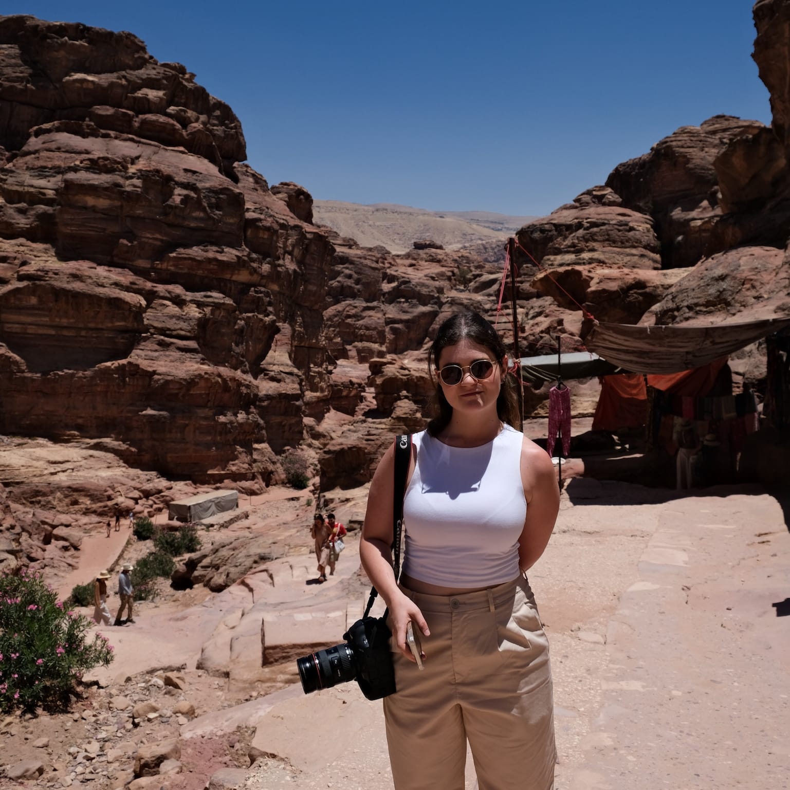 Advisor - María José Valladares