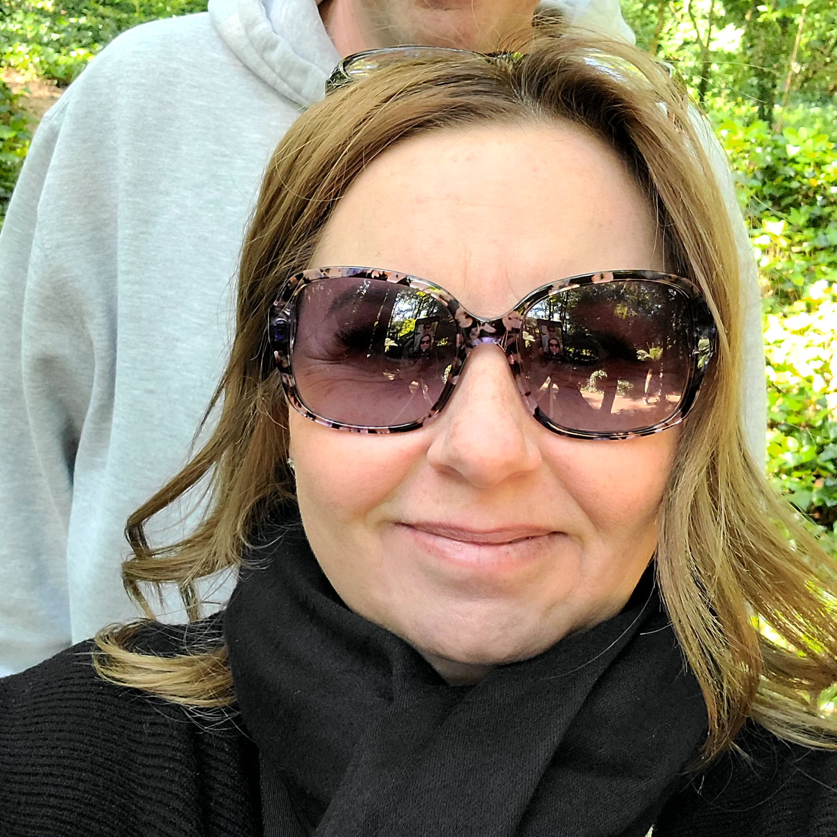 Fora Author - Michelle Theroux