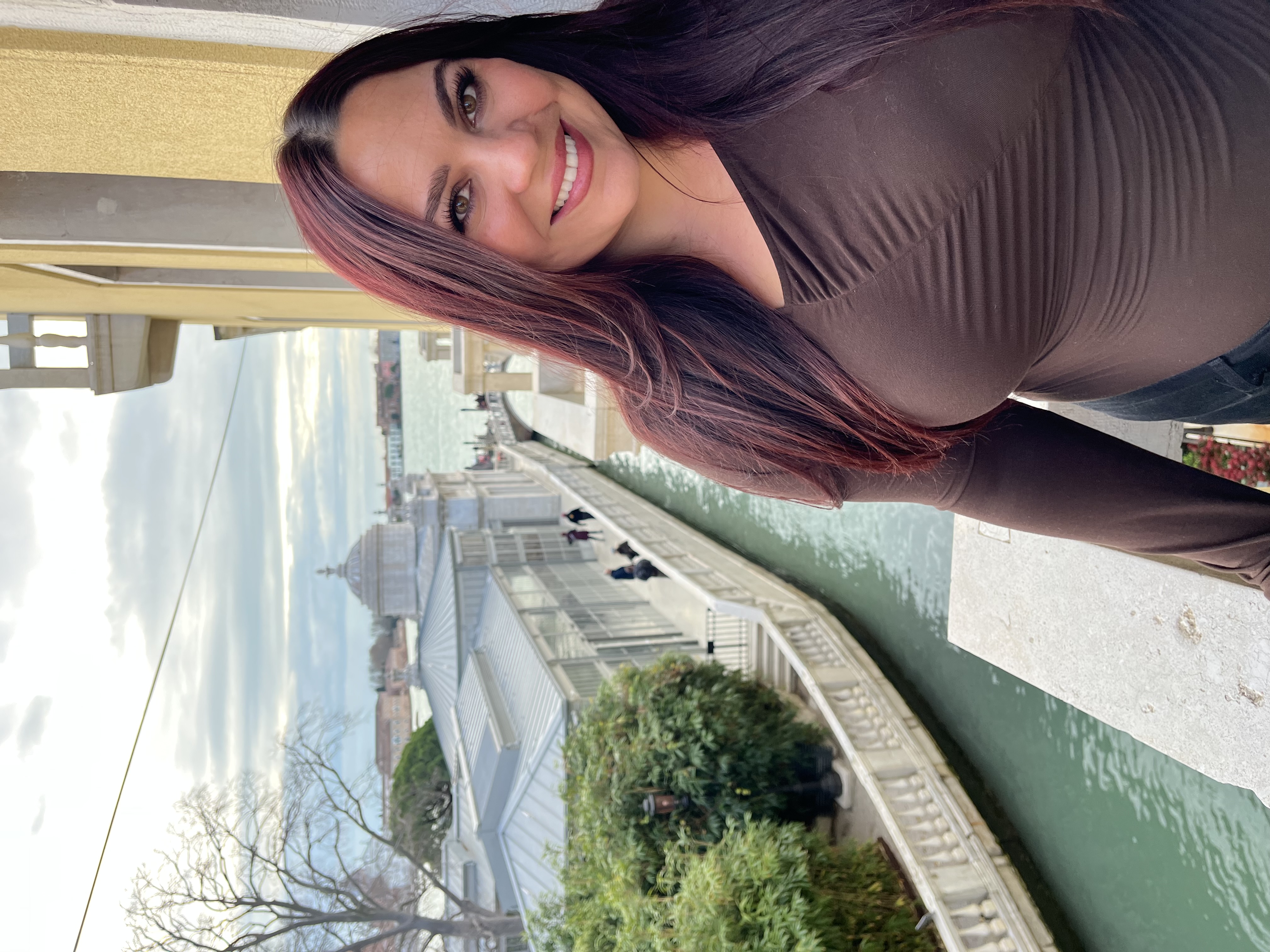 Fora Author - Isabella Schilpp