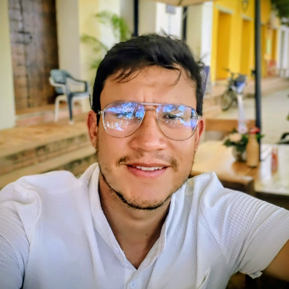 Fora Author - Gio Granobles