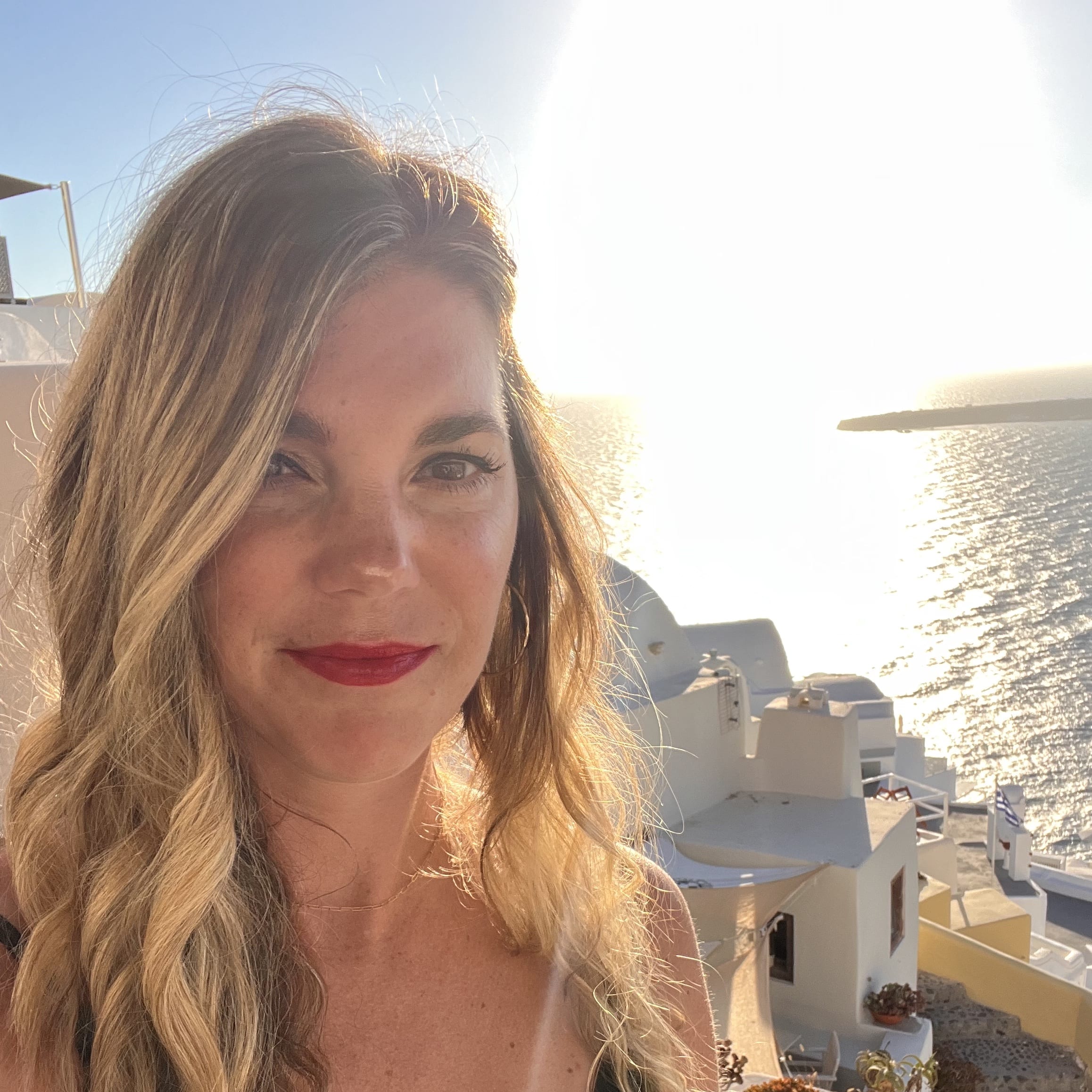Fora Author - Lauren Gow
