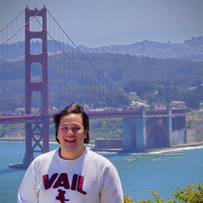 Fora Author - Jonathan Elias