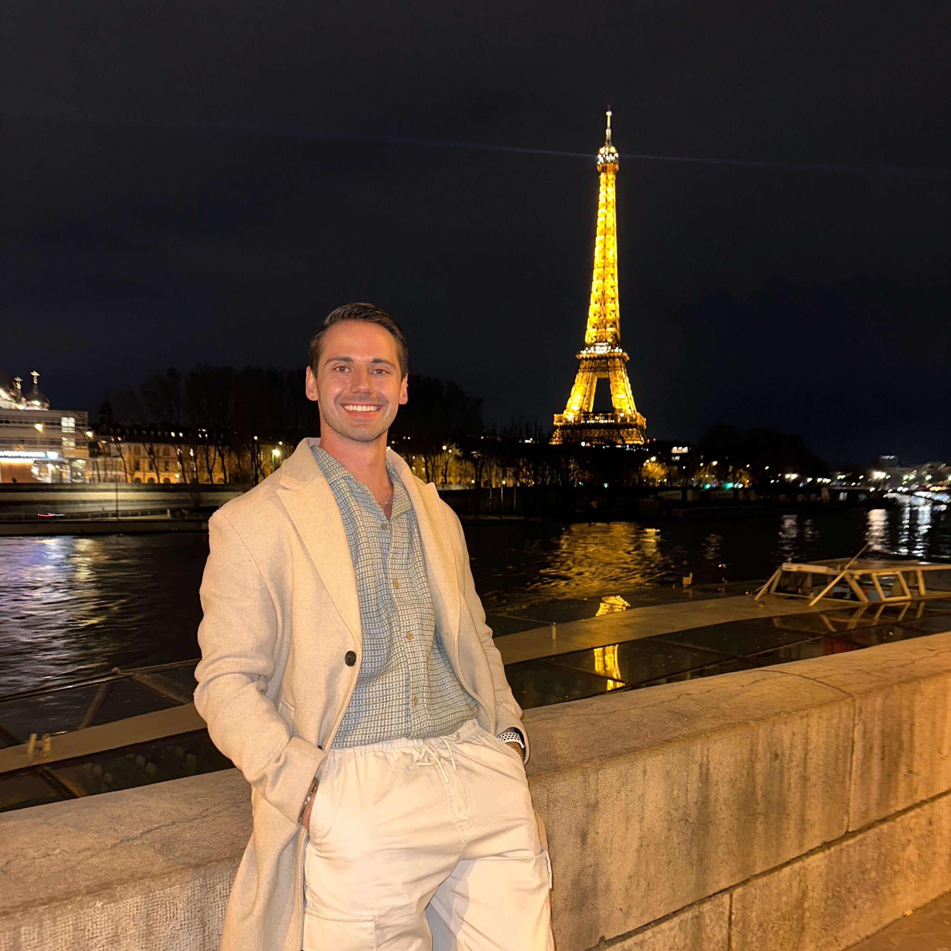 Fora Author - Brandon Glandt