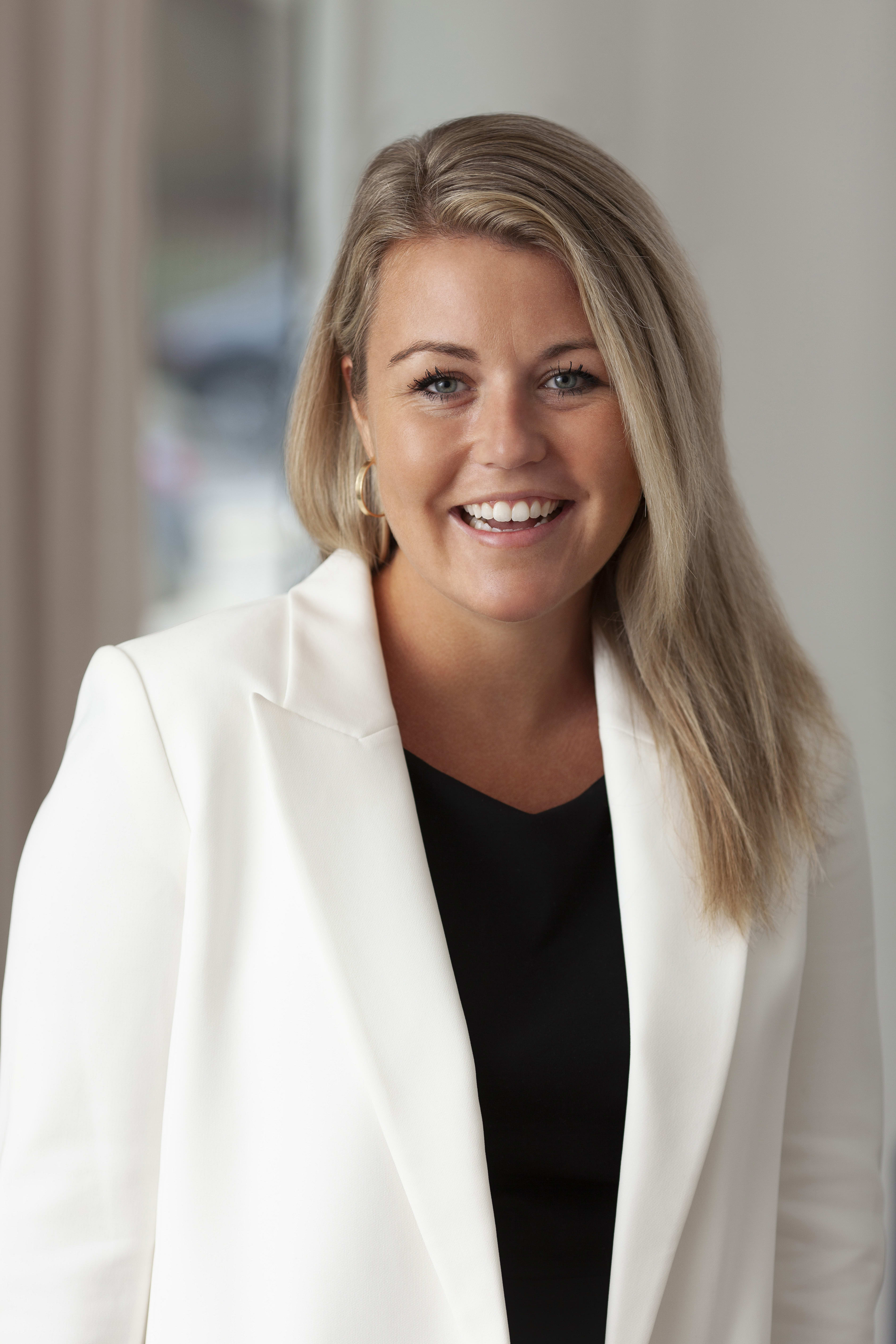 Fora Author - Lauren Colbert