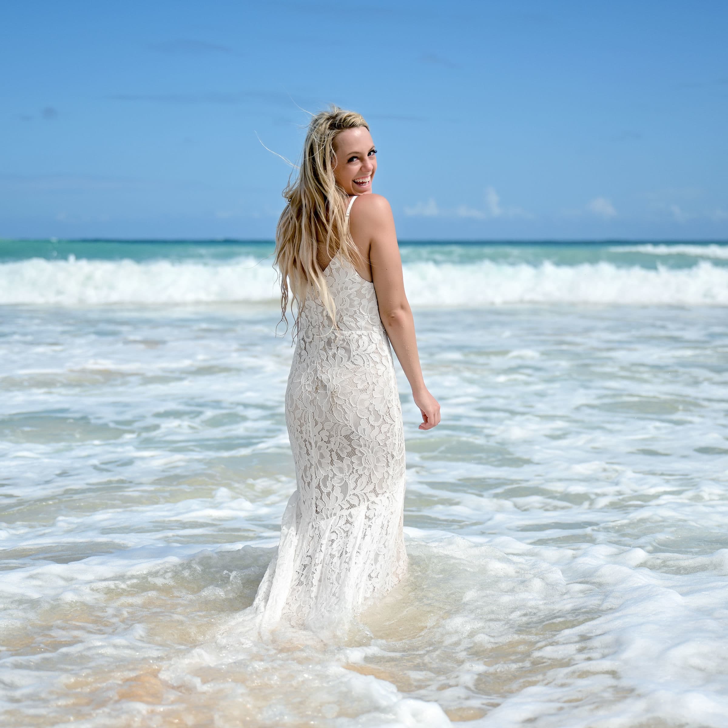 Fora Author - Heather Lombard