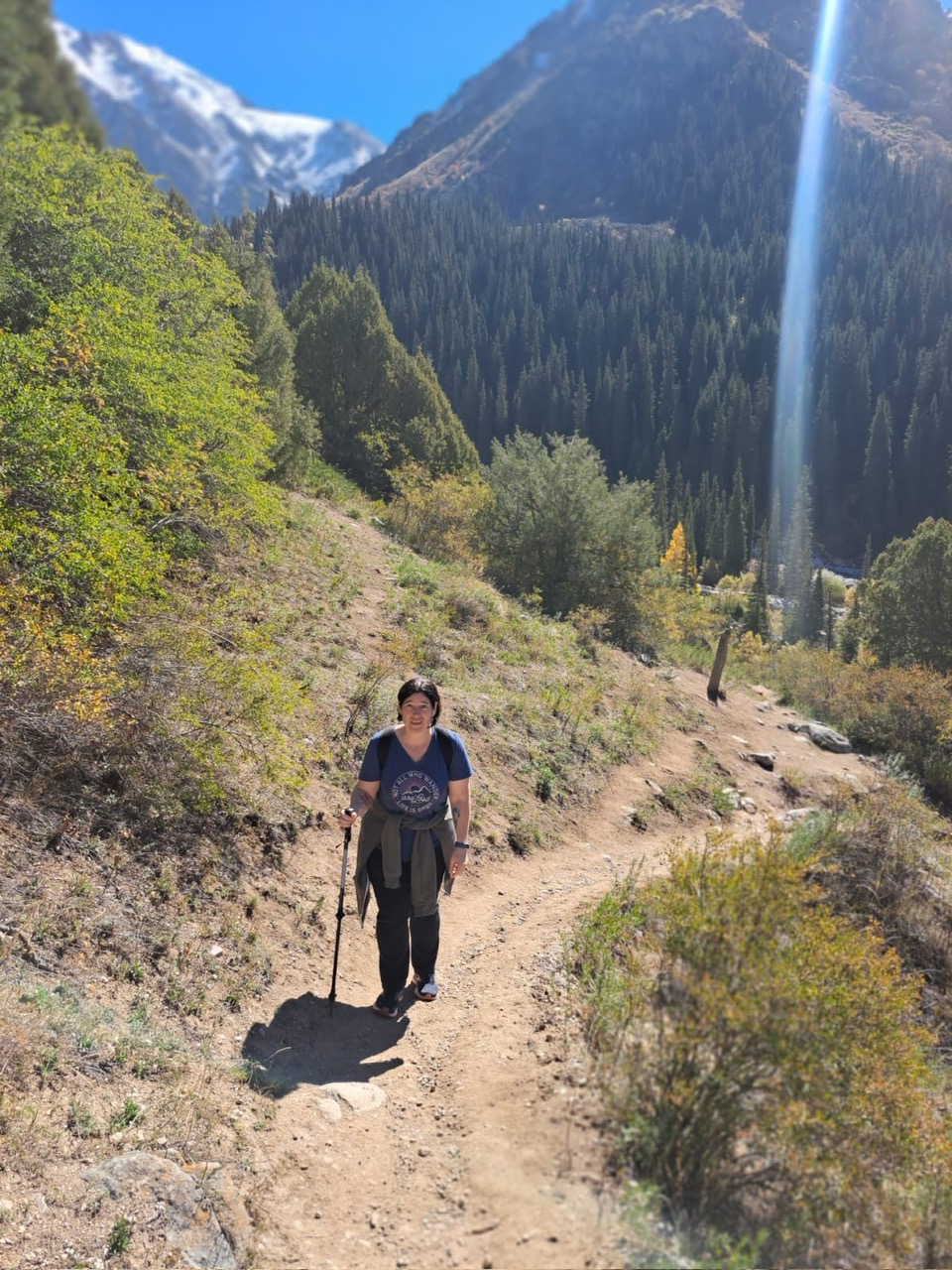 Fora Author - Carrie Benis