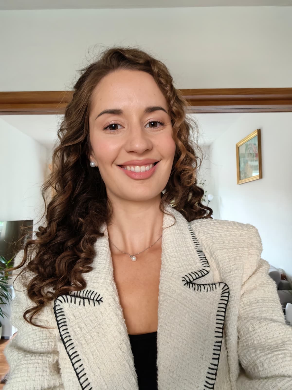 Advisor - Zana Zupic