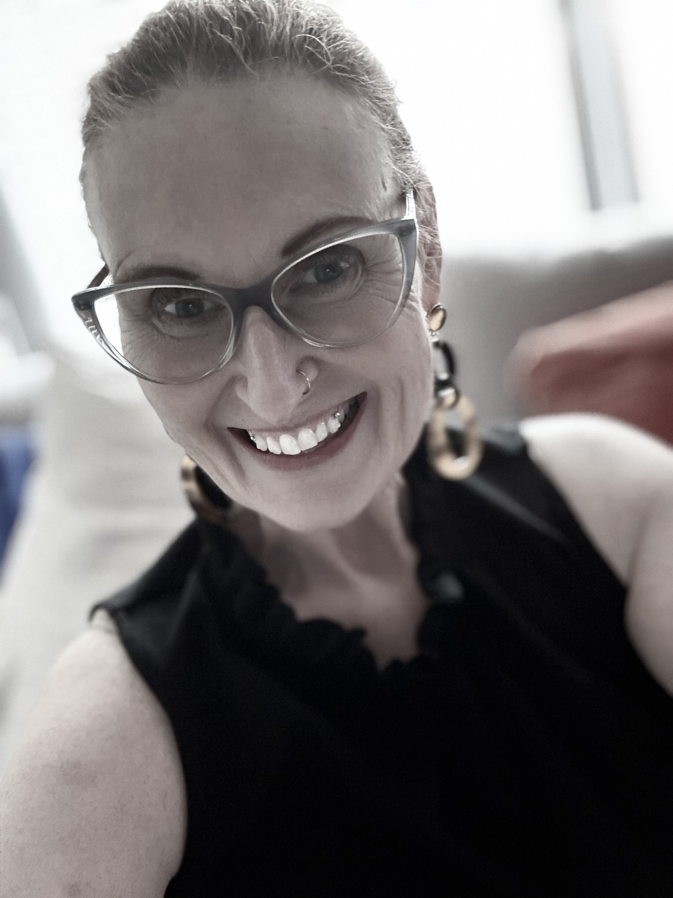 Fora Author - Sheila Clyne