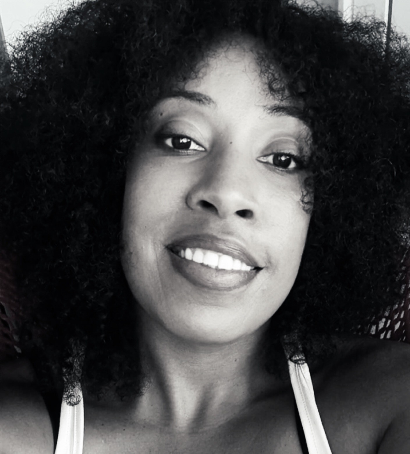 Fora Author - Alicia Norwood