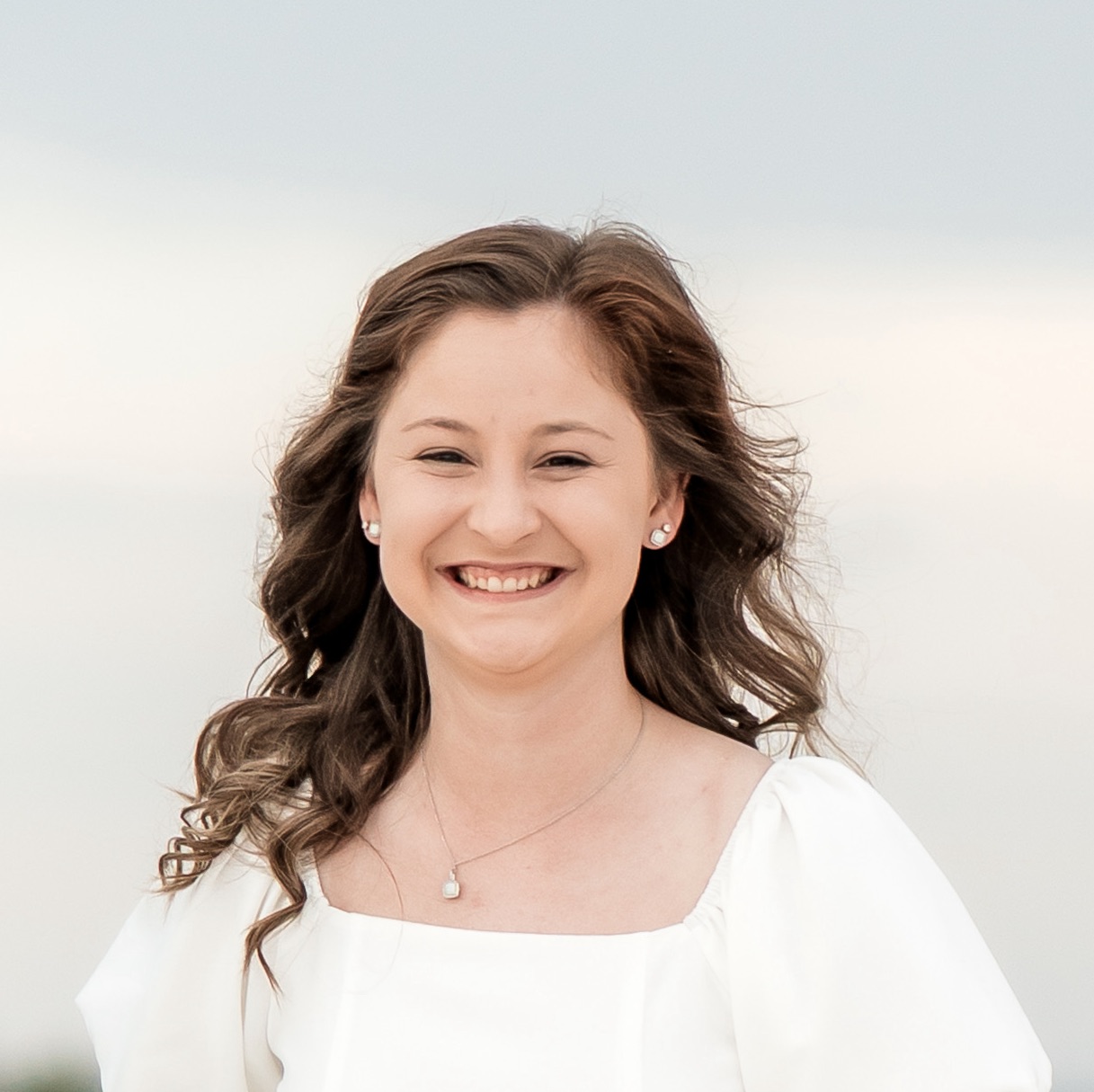 Advisor - Zoey Powell