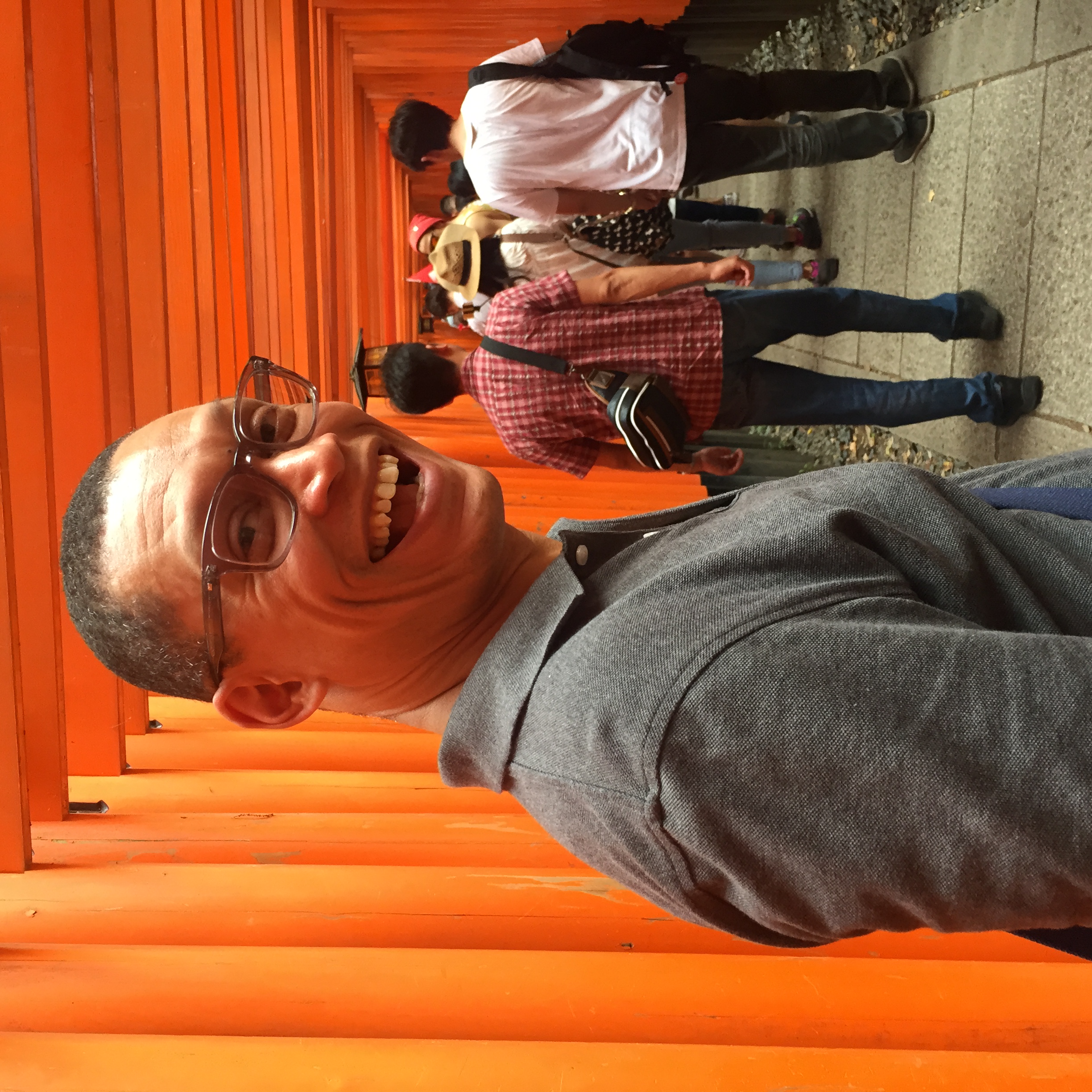 Fora Author - Charles Guerrero