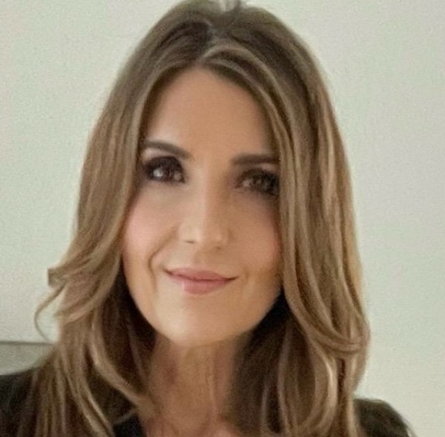 Advisor - Lori De Berardinis